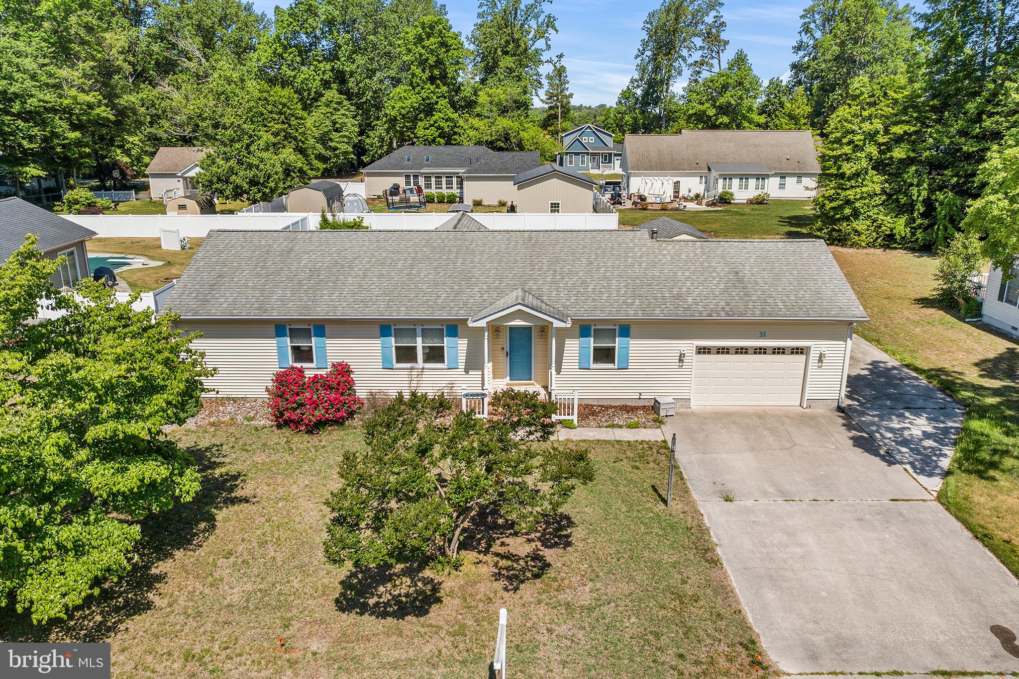 31 SIOUX DRIVE
