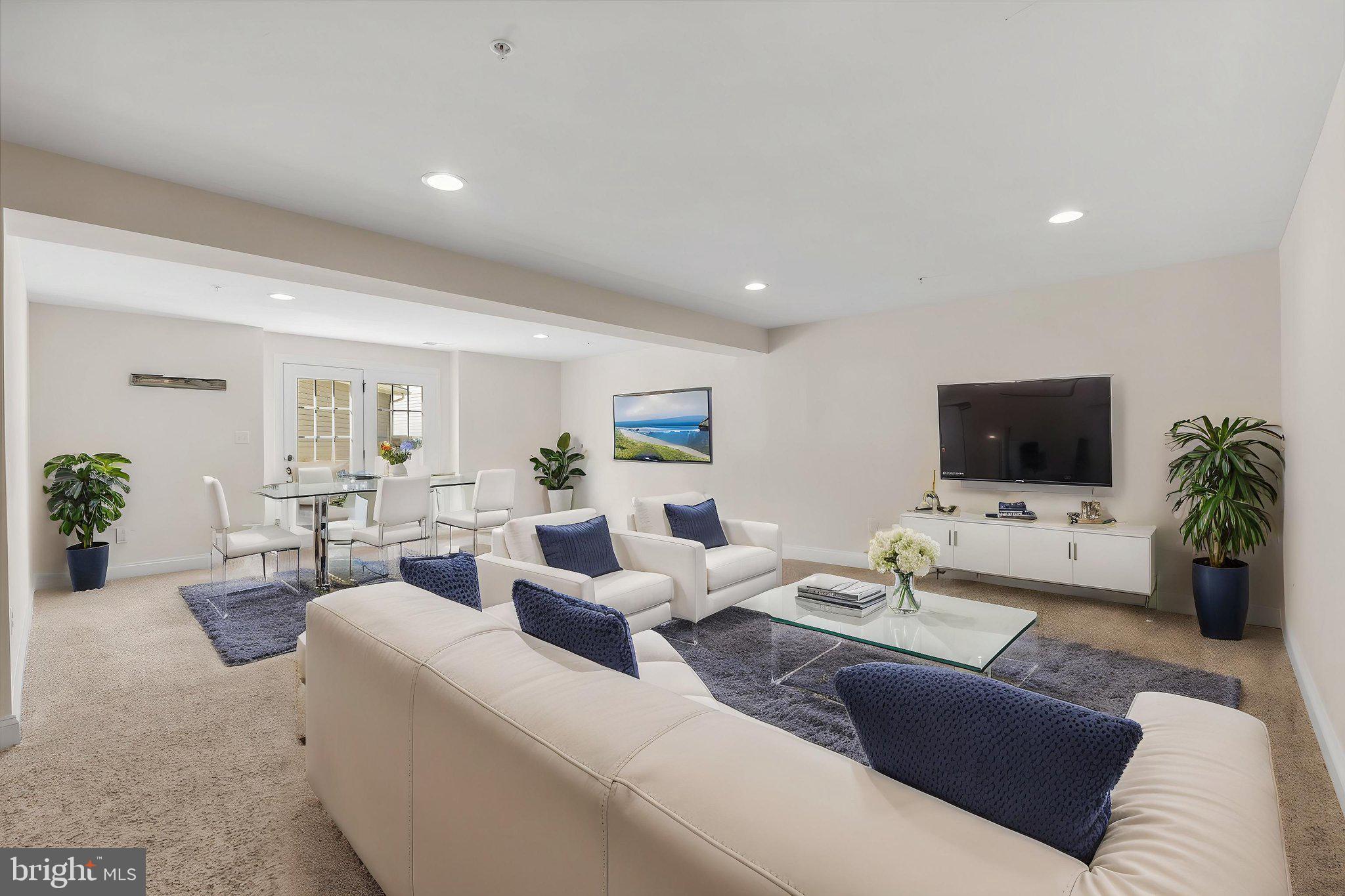 CLARKSBURG VILLAGE - Residential Lease