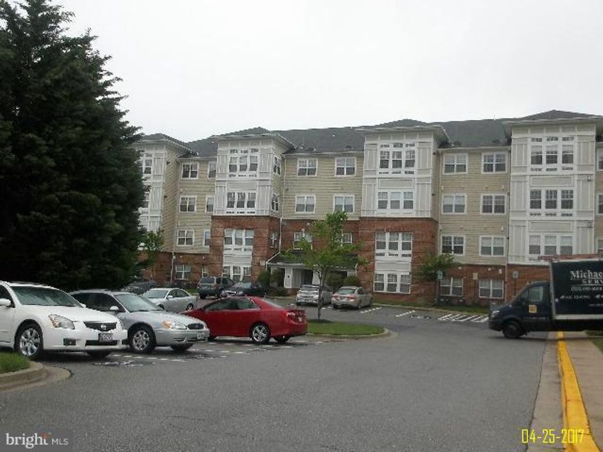 Lovely 2 bedroom unit located in Cameron Grove.  Cameron Grove is a 55+ community in beautiful Upper Marlboro, Maryland. This community offers a great clubhouse with resort-style amenities. Homes in the community were designed for active adults with functional floor plans and low-maintenance exteriors.