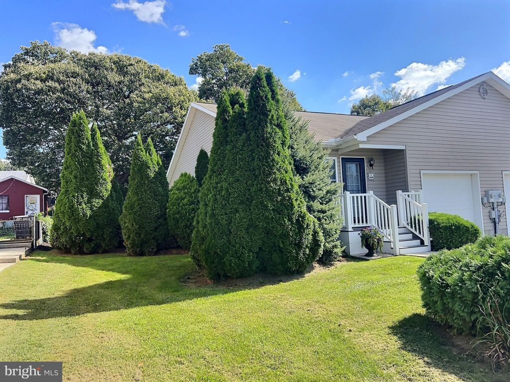 Photo of 107 Waneta Street, NEW FREEDOM, PA 17349 (MLS # PAYK2091848)