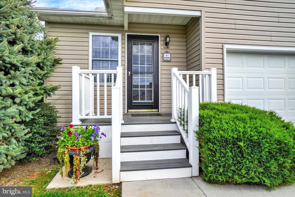Photo of 107 Waneta Street, NEW FREEDOM, PA 17349 (MLS # PAYK2091848)