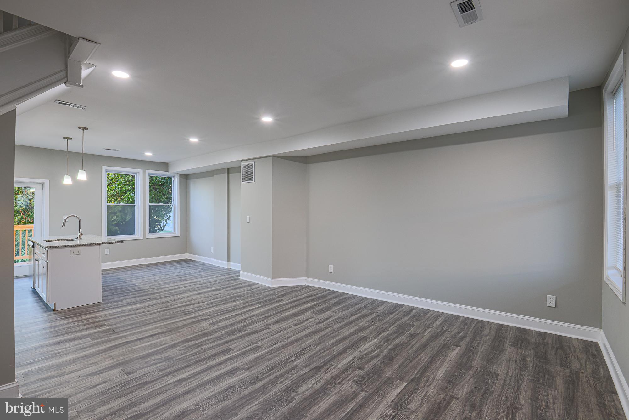 GOVANS - Residential