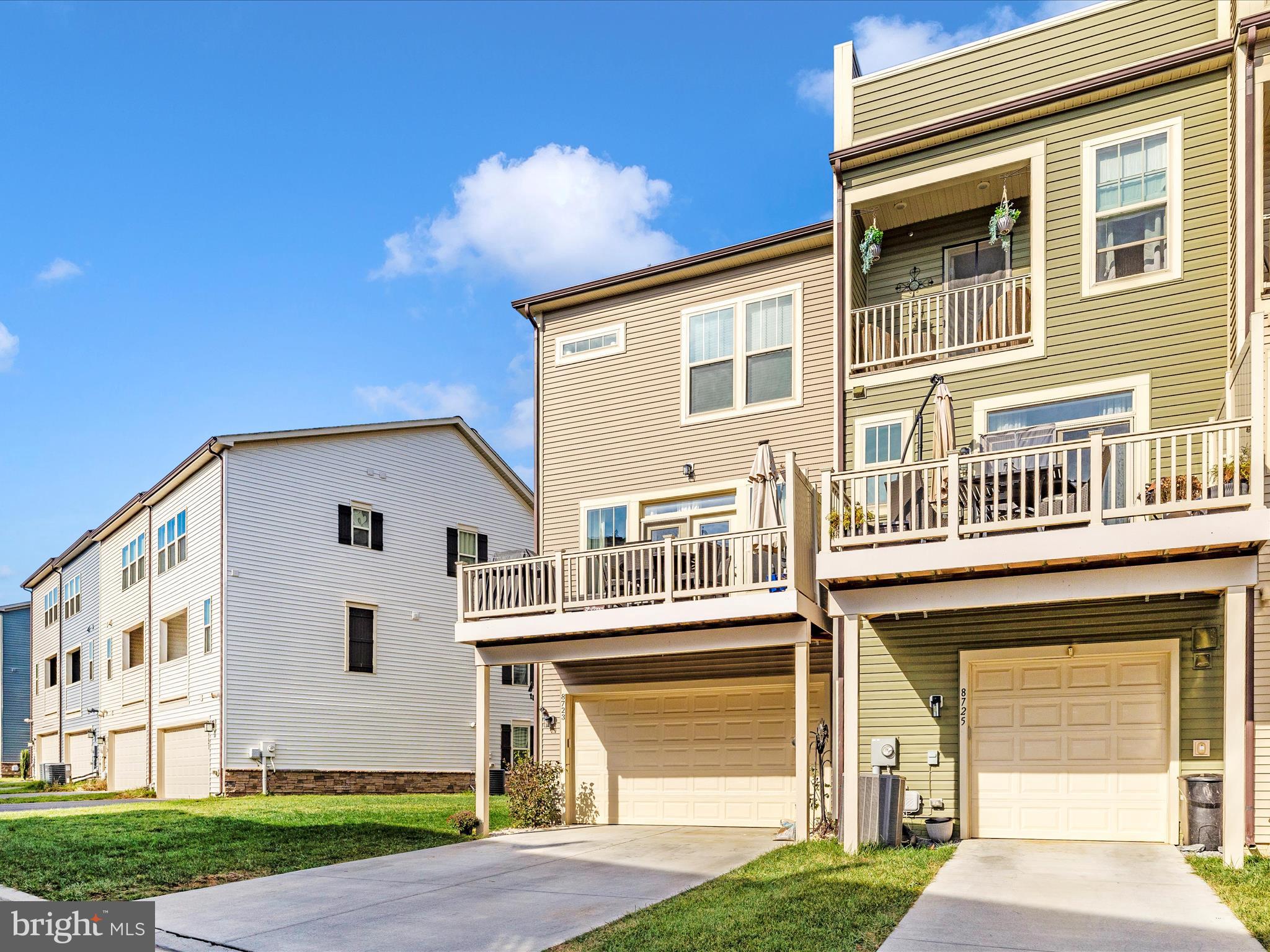 VILLAGES OF URBANA - Residential