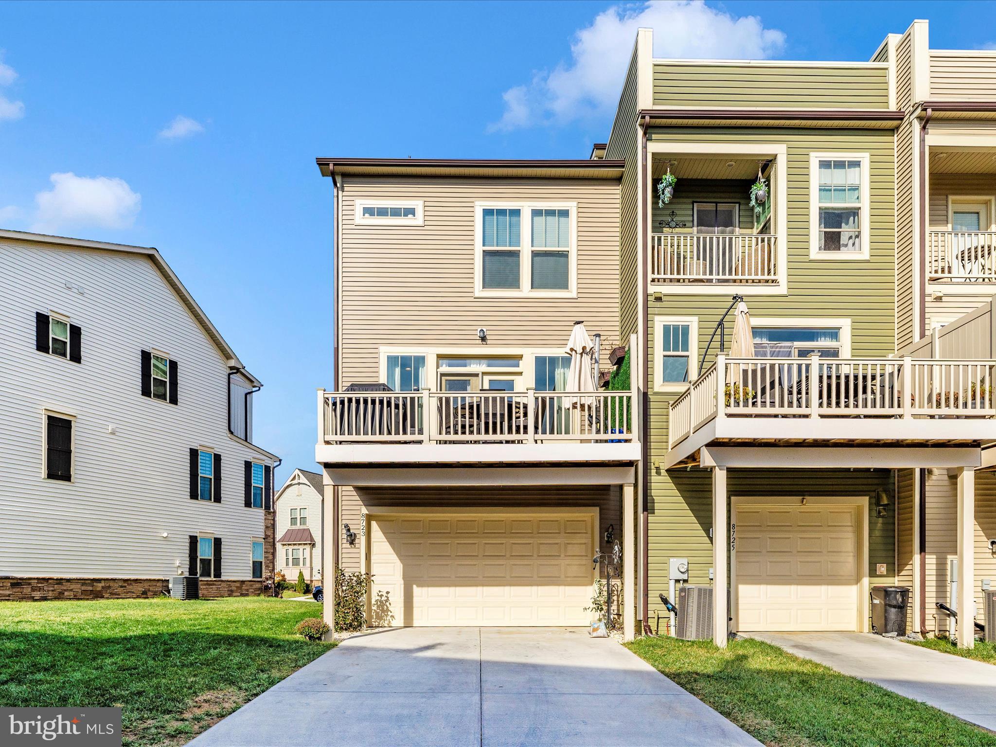 VILLAGES OF URBANA - Residential