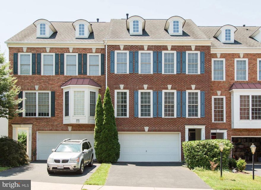 Beautiful Luxury town home with a  total of  2988 sqft living space,  3 bedroom,  2.2 bath home in Popular Piedmont's Gated Community. This home has loads of upgrade. Spacious eat in kitchen  with stainless appliances, granite counters, large kitchen island. Gorgeous living, dining area on the main level with a large deck and  views of the Golf Course that also backs up to trees and common area. . Two car garage , Cozy lower level with gas fireplace.  Close to shopping and commuter routes. Piedmont offers: pools indoor/outdoor, tennis, fitness center, tot lots, trash and snow removal and common ground maintenance. This property won't last!