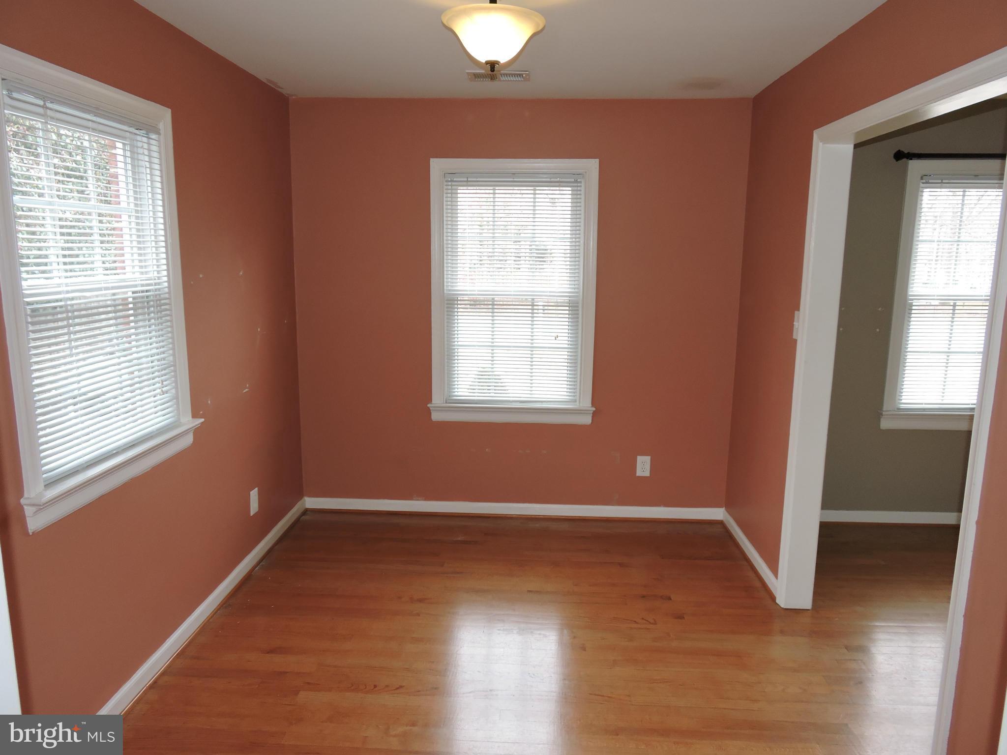 SPOTSWOOD ESTATES - Residential Lease