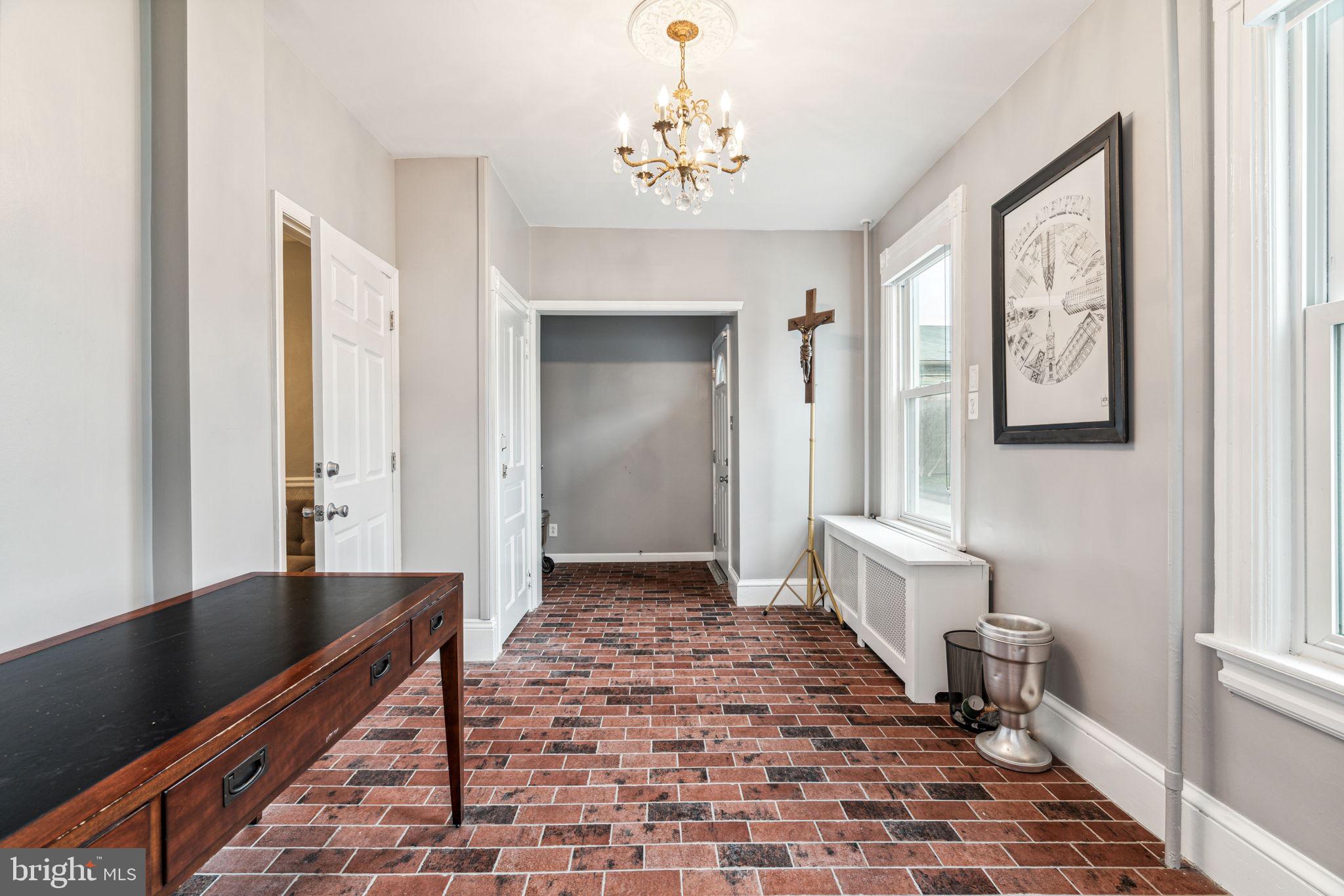 SOMERTON - Commercial Sale