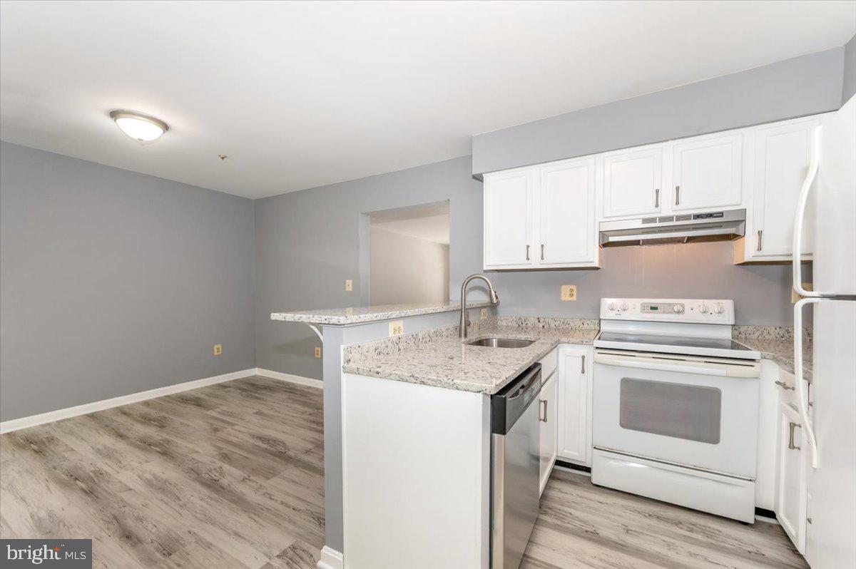 MOUNTAIN VILLAGE - Residential Lease