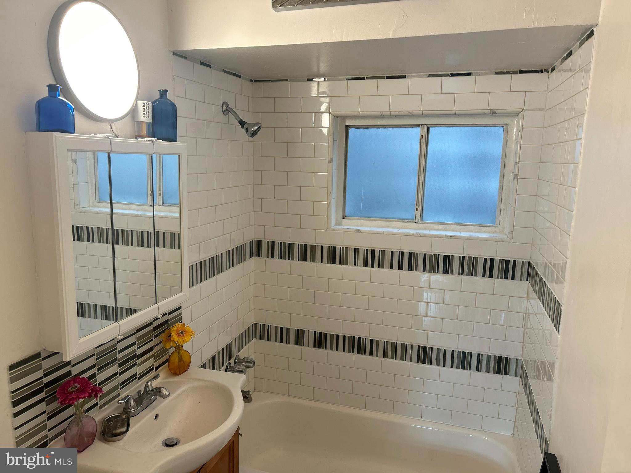 RIGGS HILL - Residential