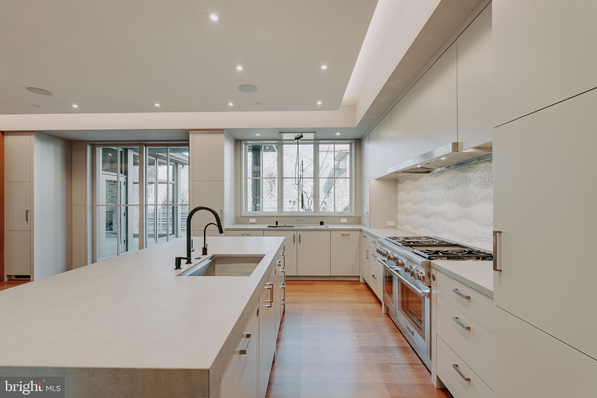 LONGWOOD - Residential