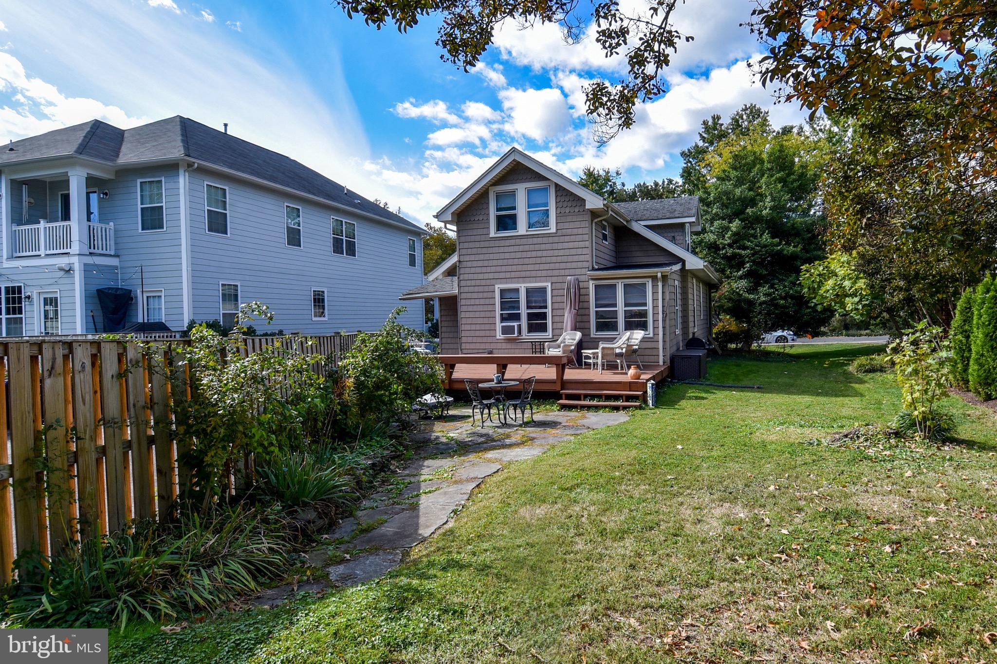 ALCOVA HEIGHTS - Residential