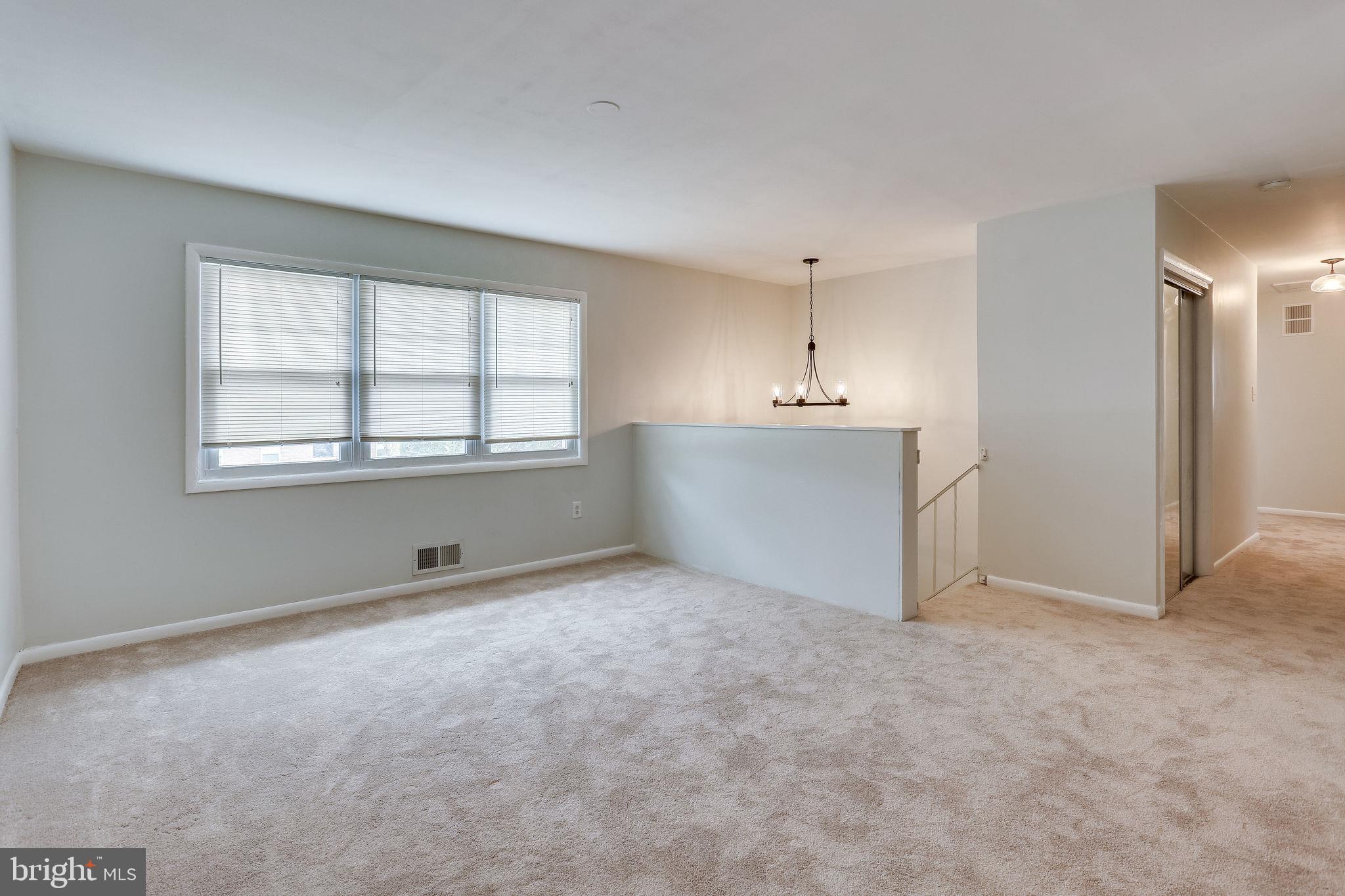 BROOKE MANOR - Residential