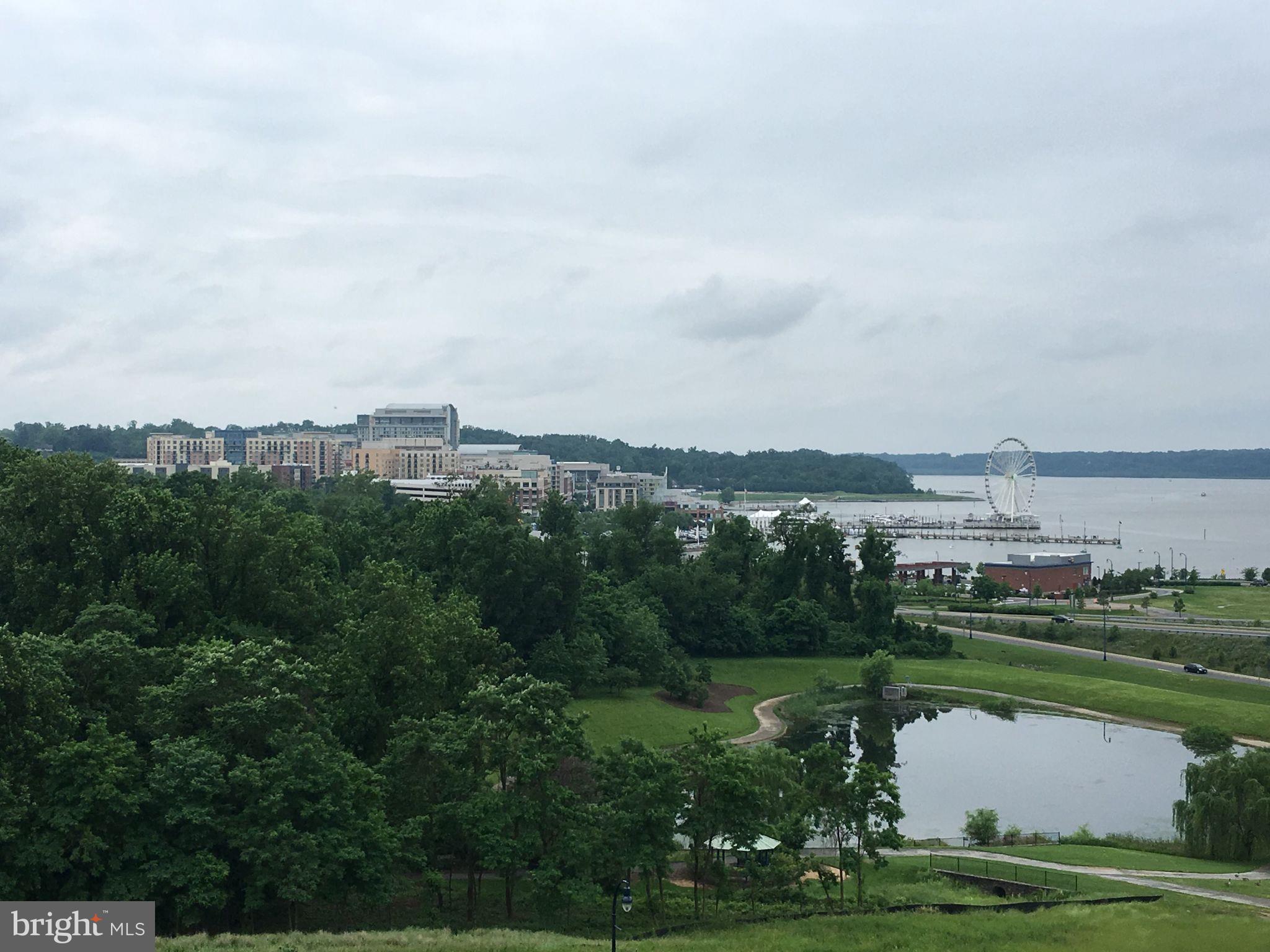 BROOKE MANOR - Residential