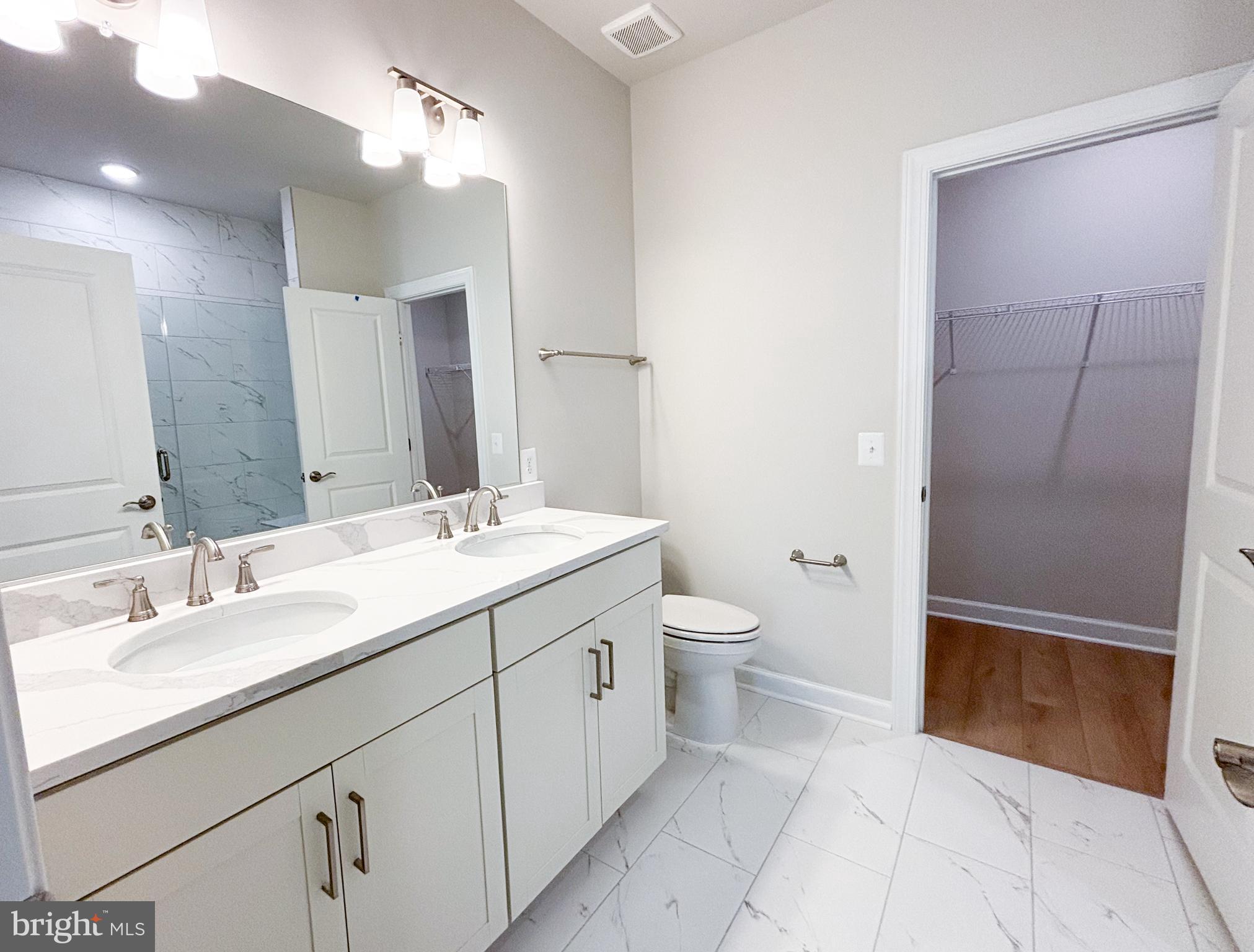 HIATT POINTE AT SNOWDEN BRIDGE - Residential