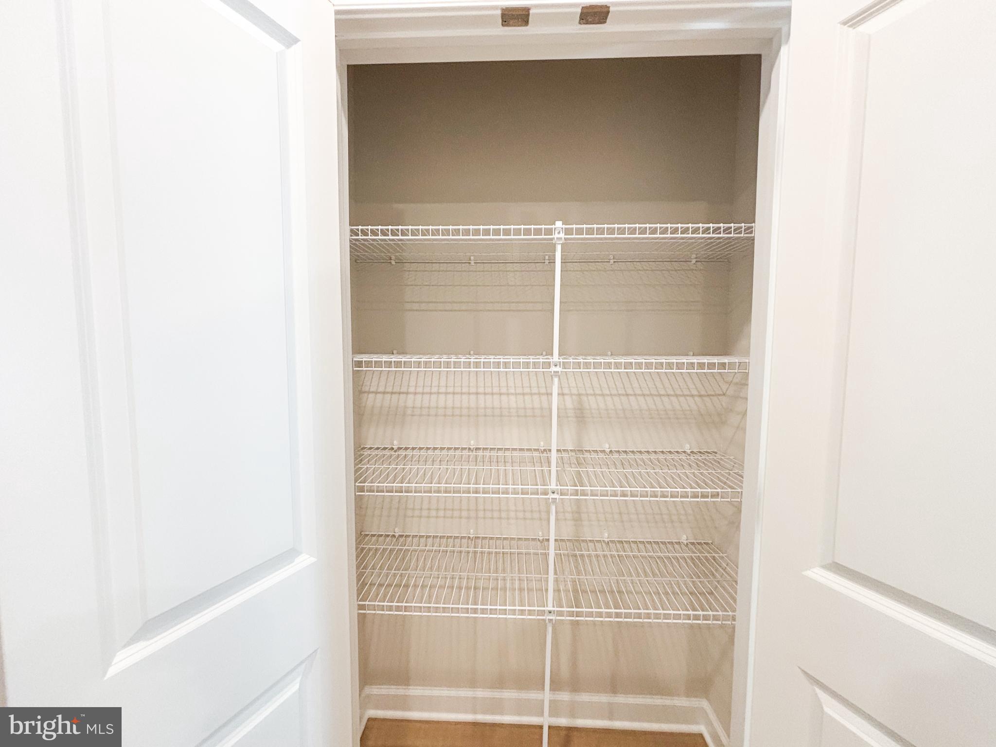 HIATT POINTE AT SNOWDEN BRIDGE - Residential