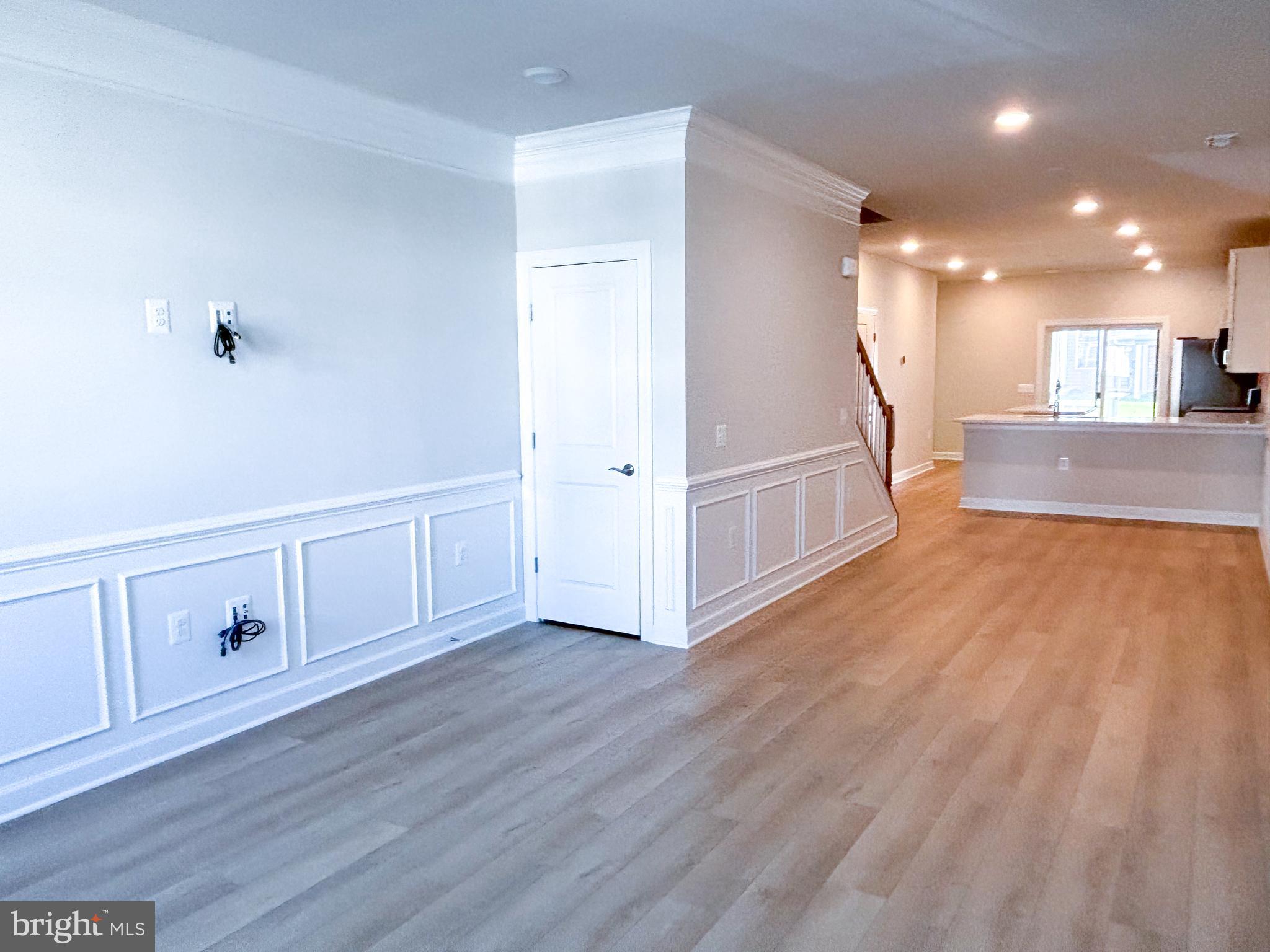 HIATT POINTE AT SNOWDEN BRIDGE - Residential