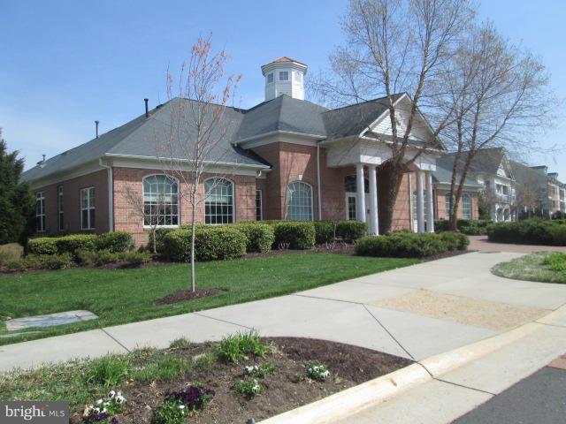 SUMMERFIELD - Residential