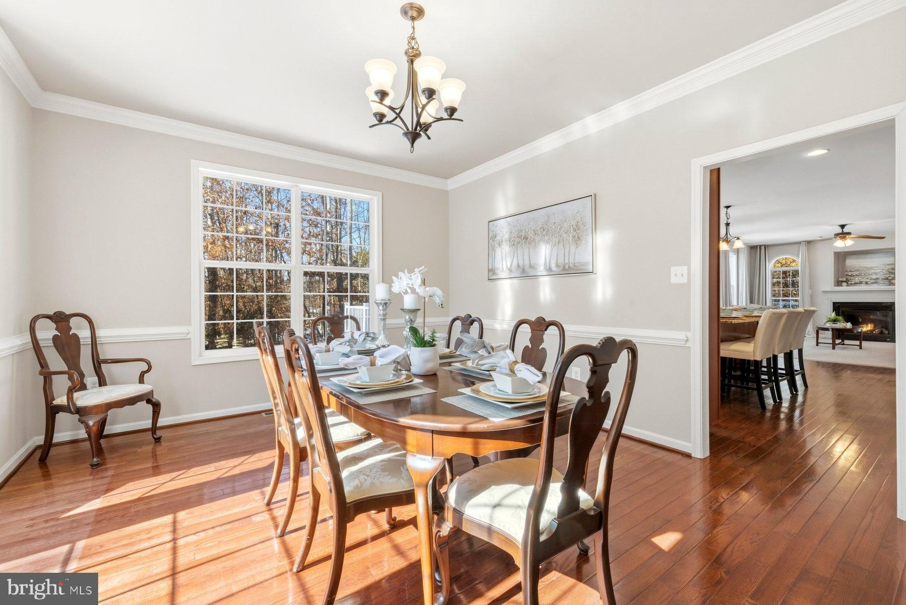 QUEENS GUARD - Residential