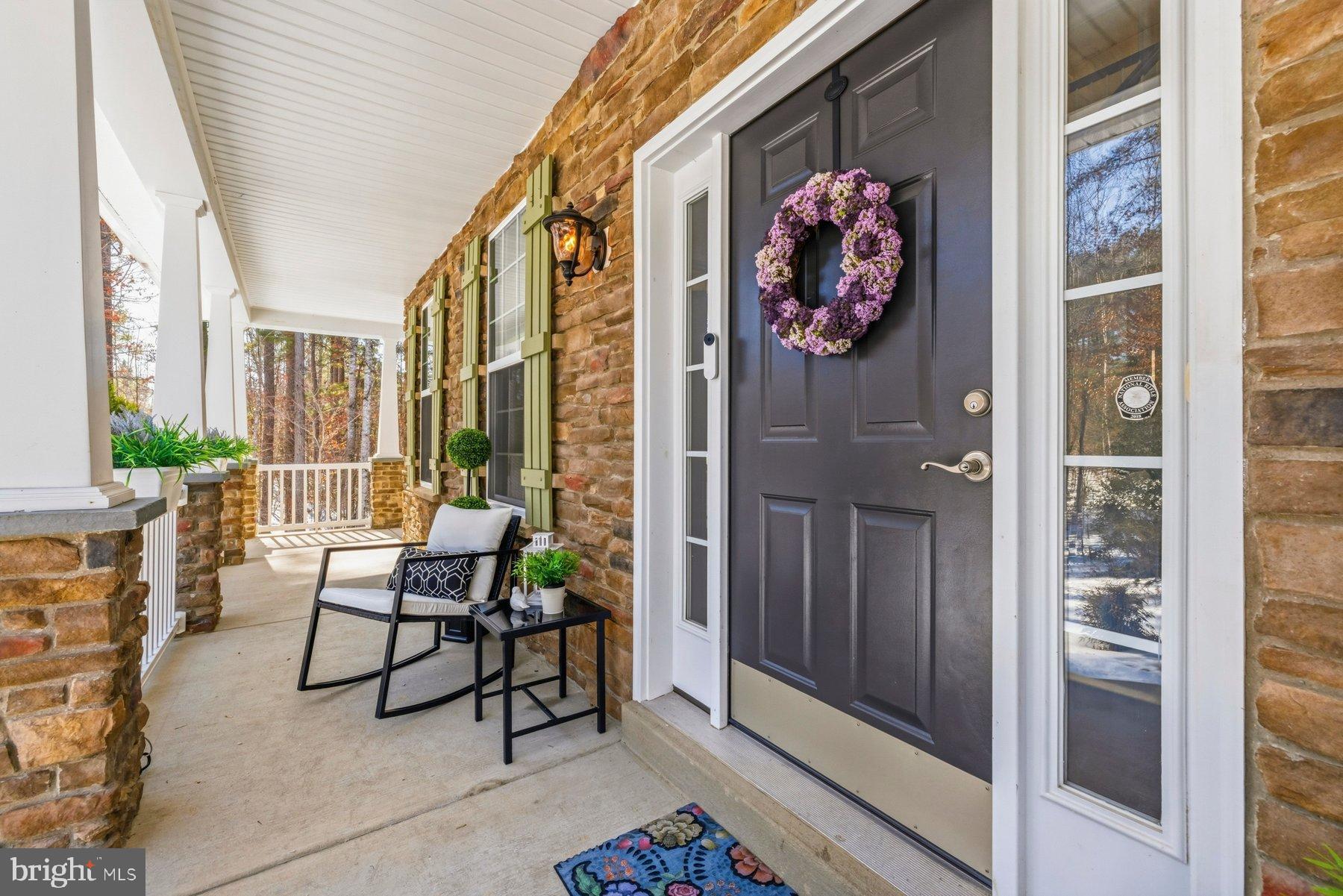 QUEENS GUARD - Residential