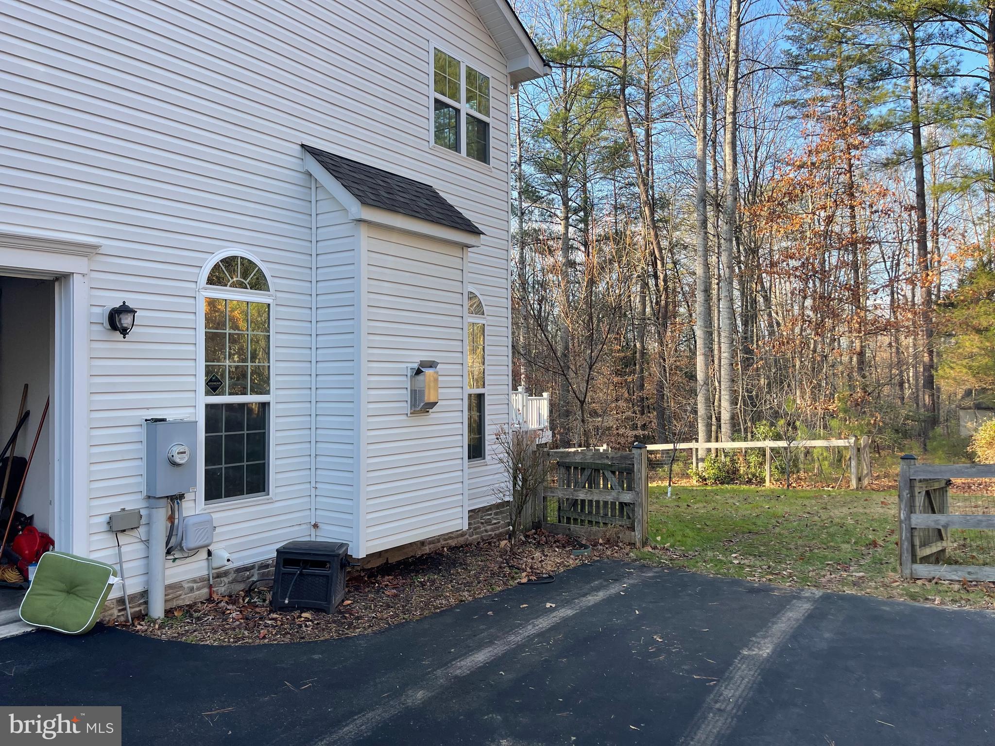 QUEENS GUARD - Residential