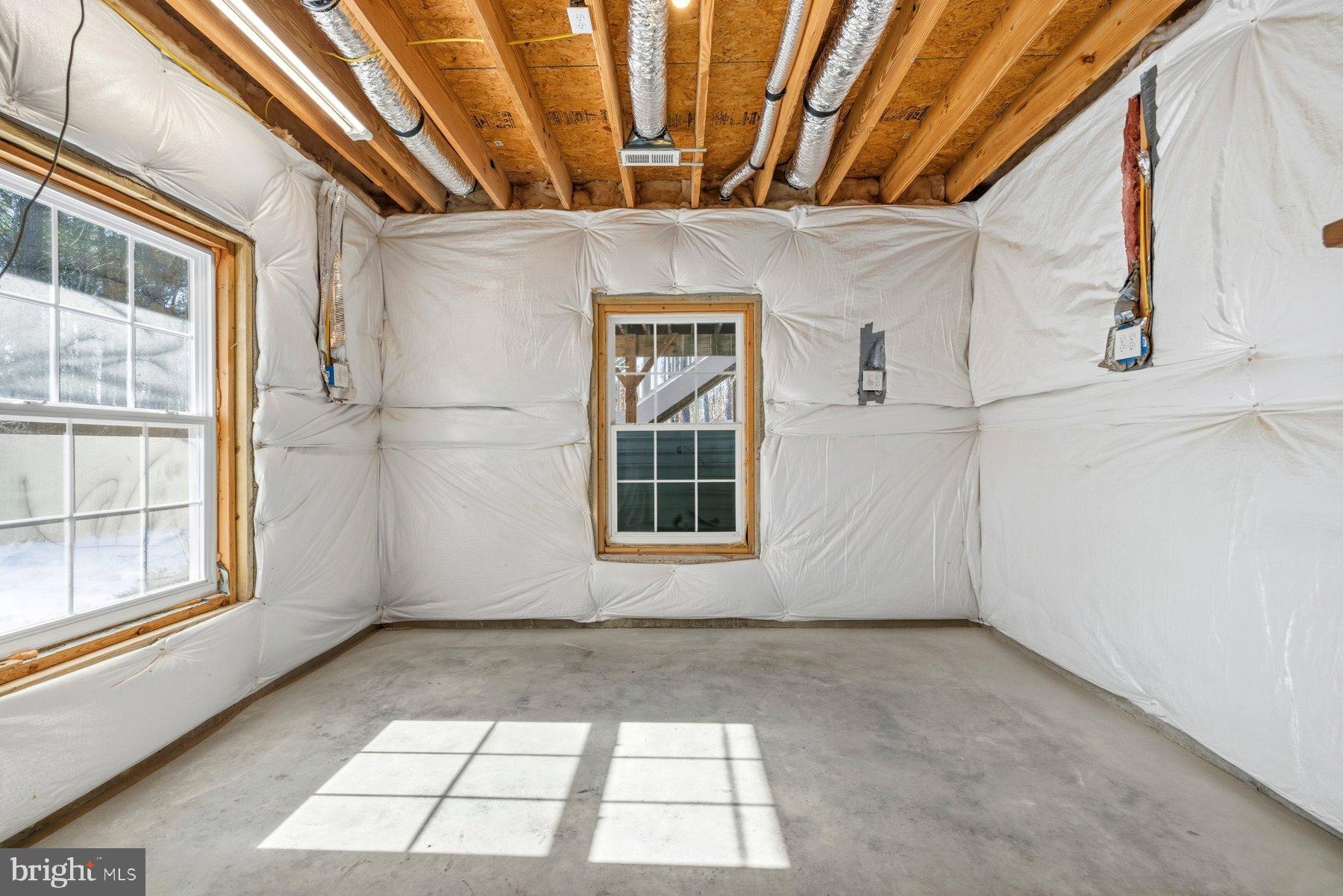 QUEENS GUARD - Residential