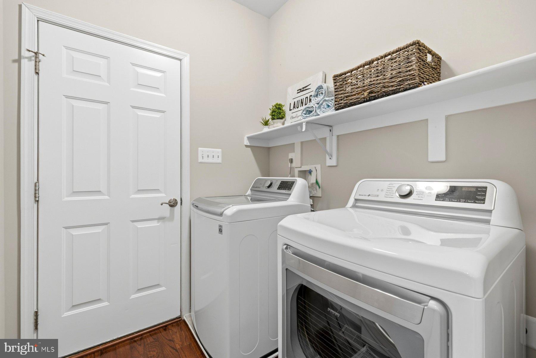 QUEENS GUARD - Residential