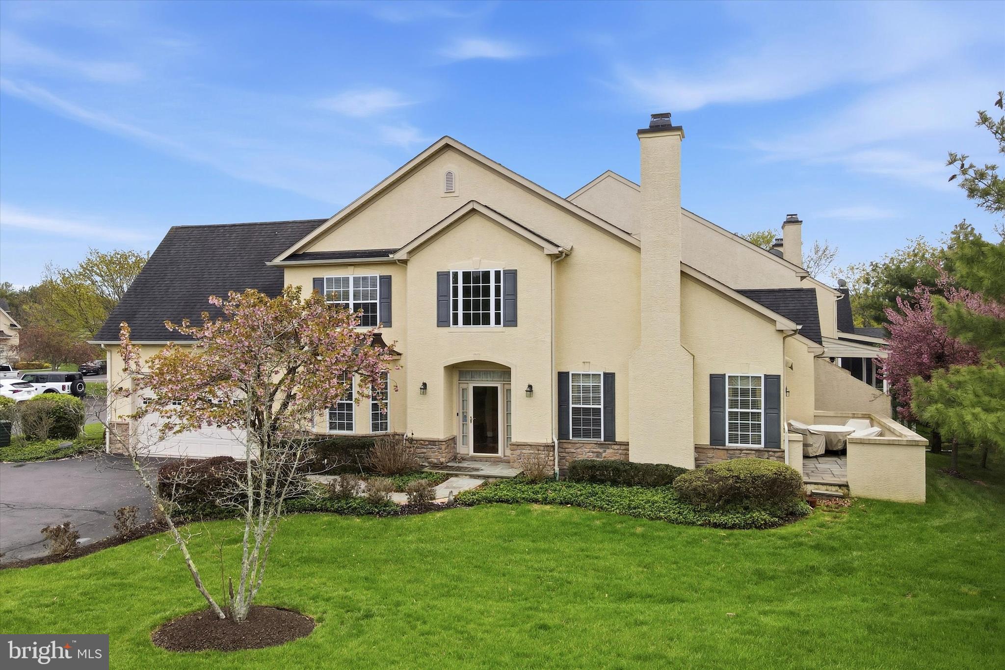 FOXCROFT OF BLUE B - Residential