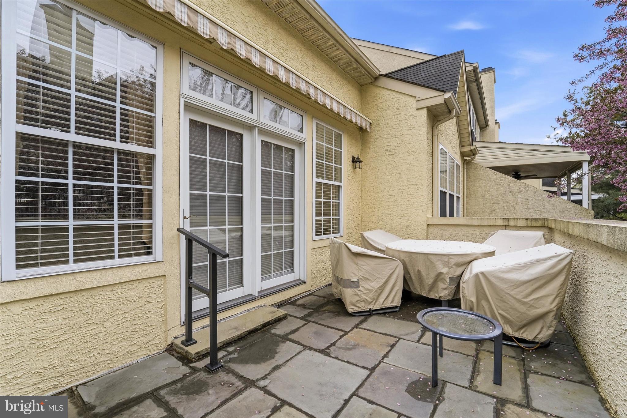 FOXCROFT OF BLUE B - Residential
