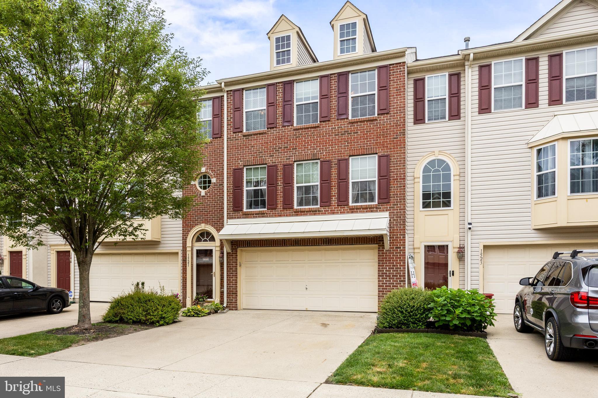 1521 JASON DRIVE