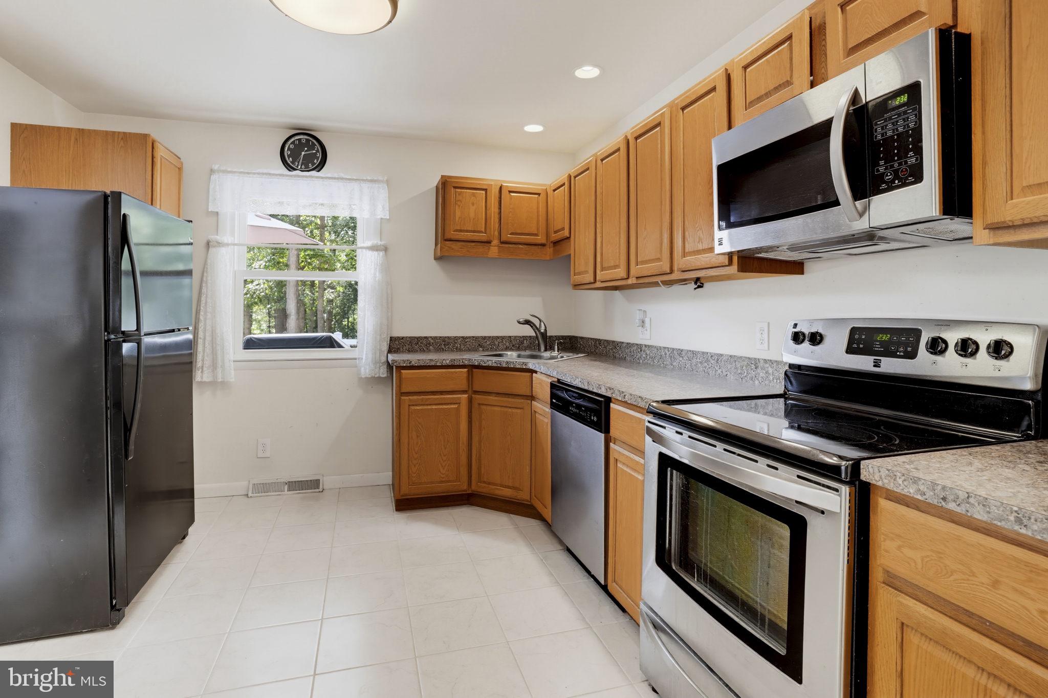 3671 BROOKWOOD DRIVE