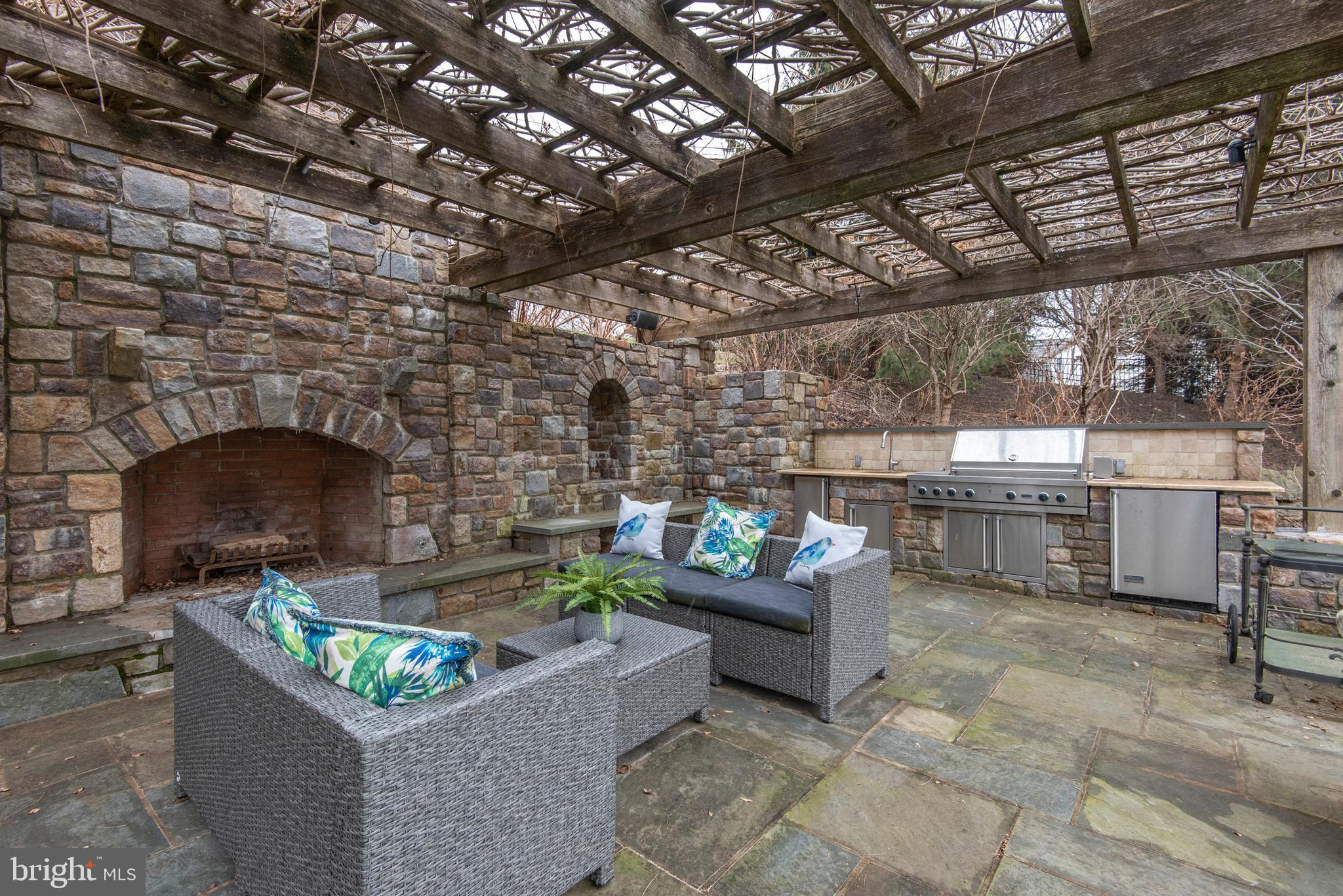 HARRISON ESTATE - Residential