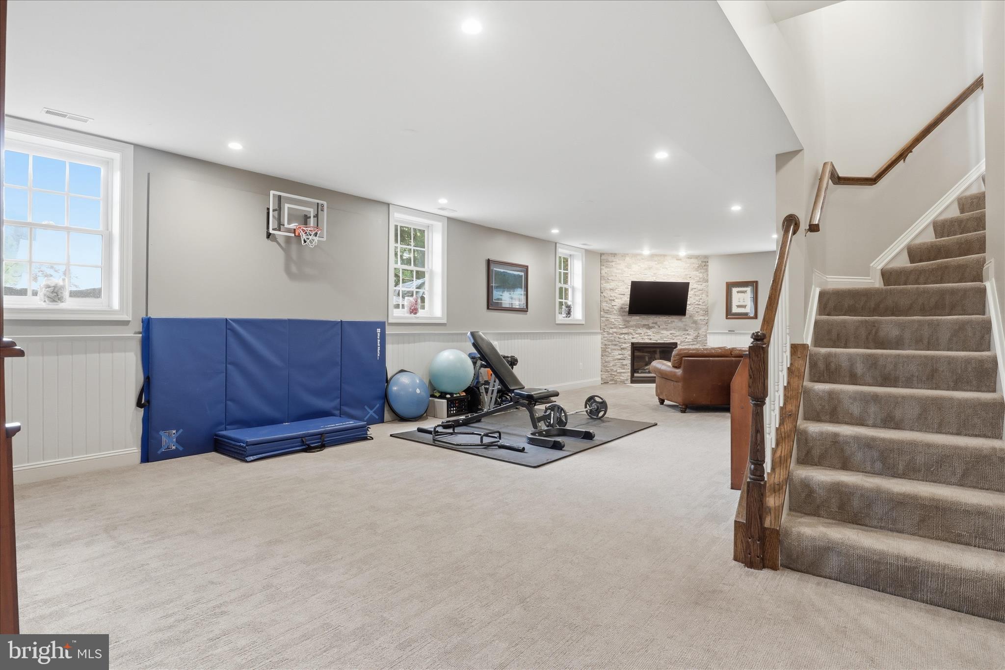 LANGLEY FARMS - Residential