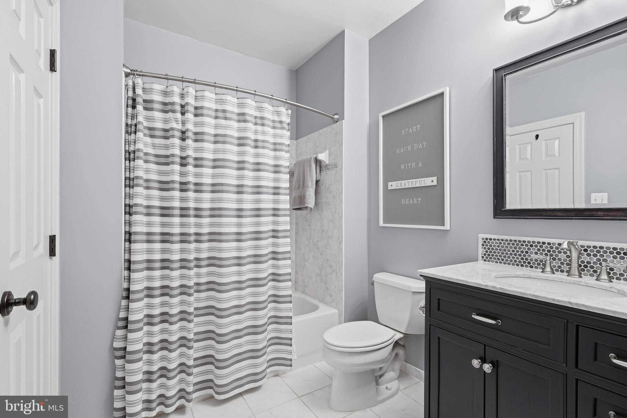 LANGLEY FARMS - Residential