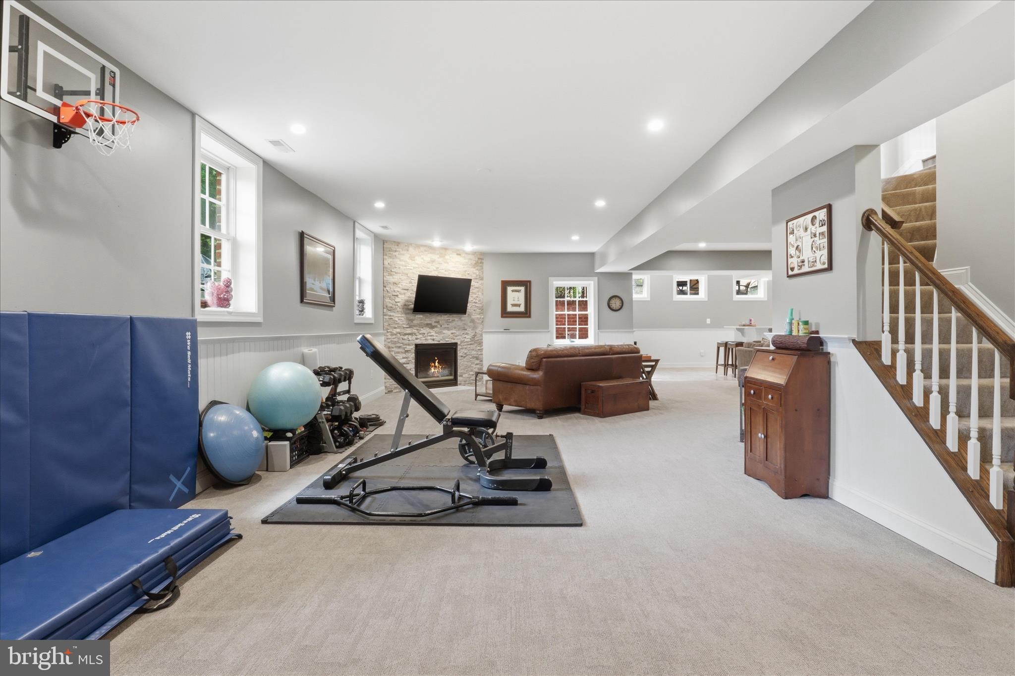 LANGLEY FARMS - Residential