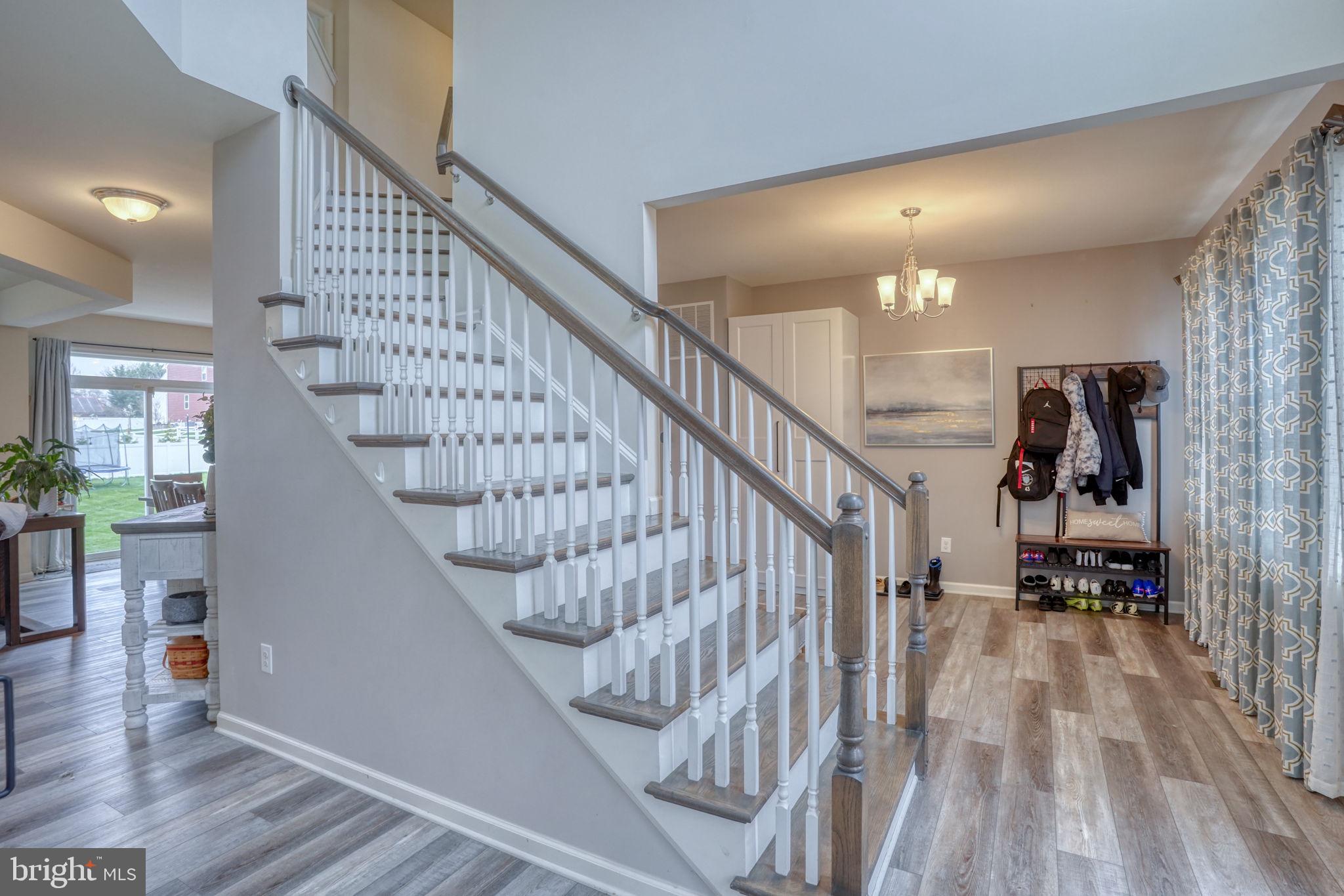 SHANNON COVE - Residential