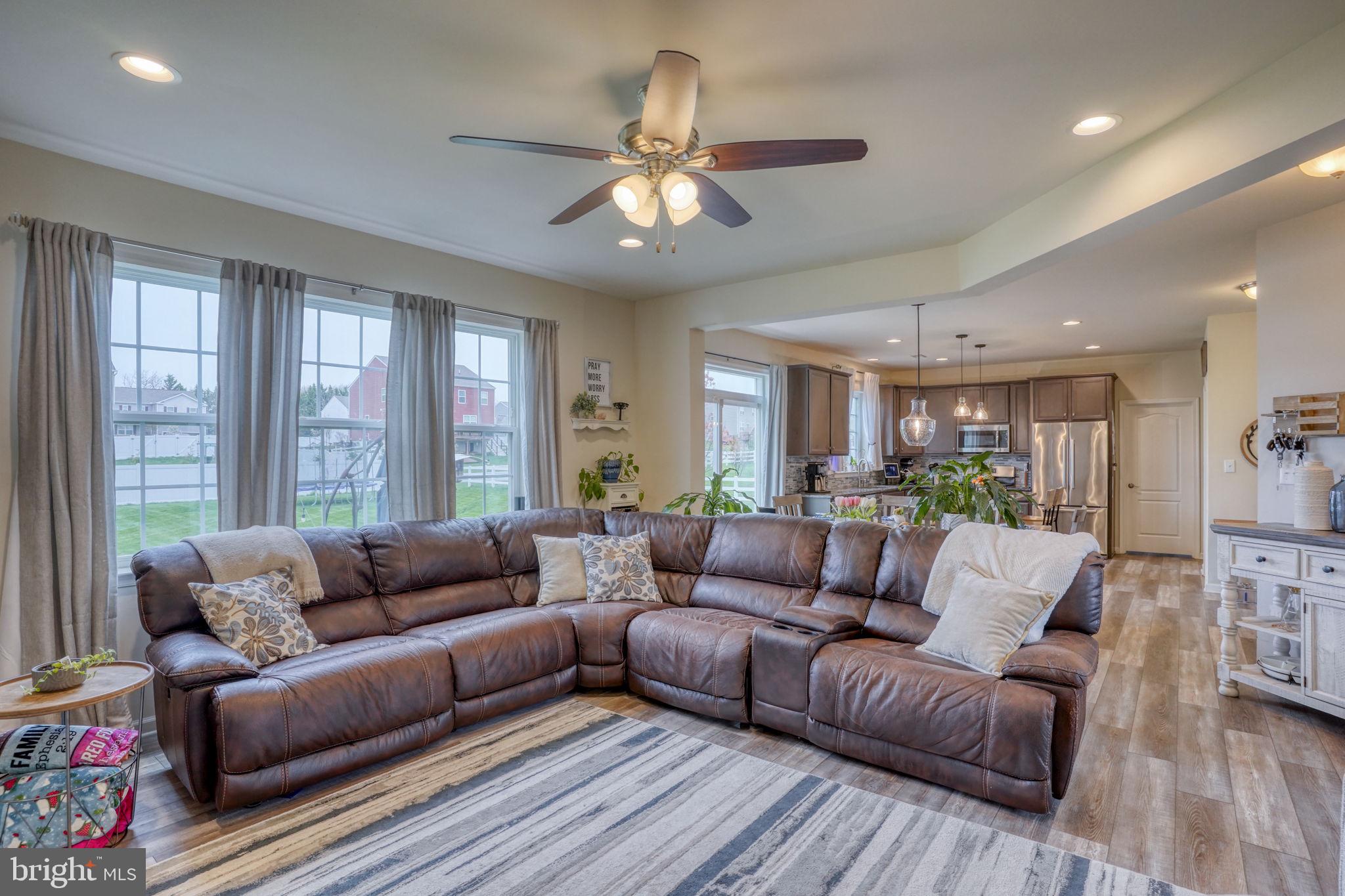 SHANNON COVE - Residential