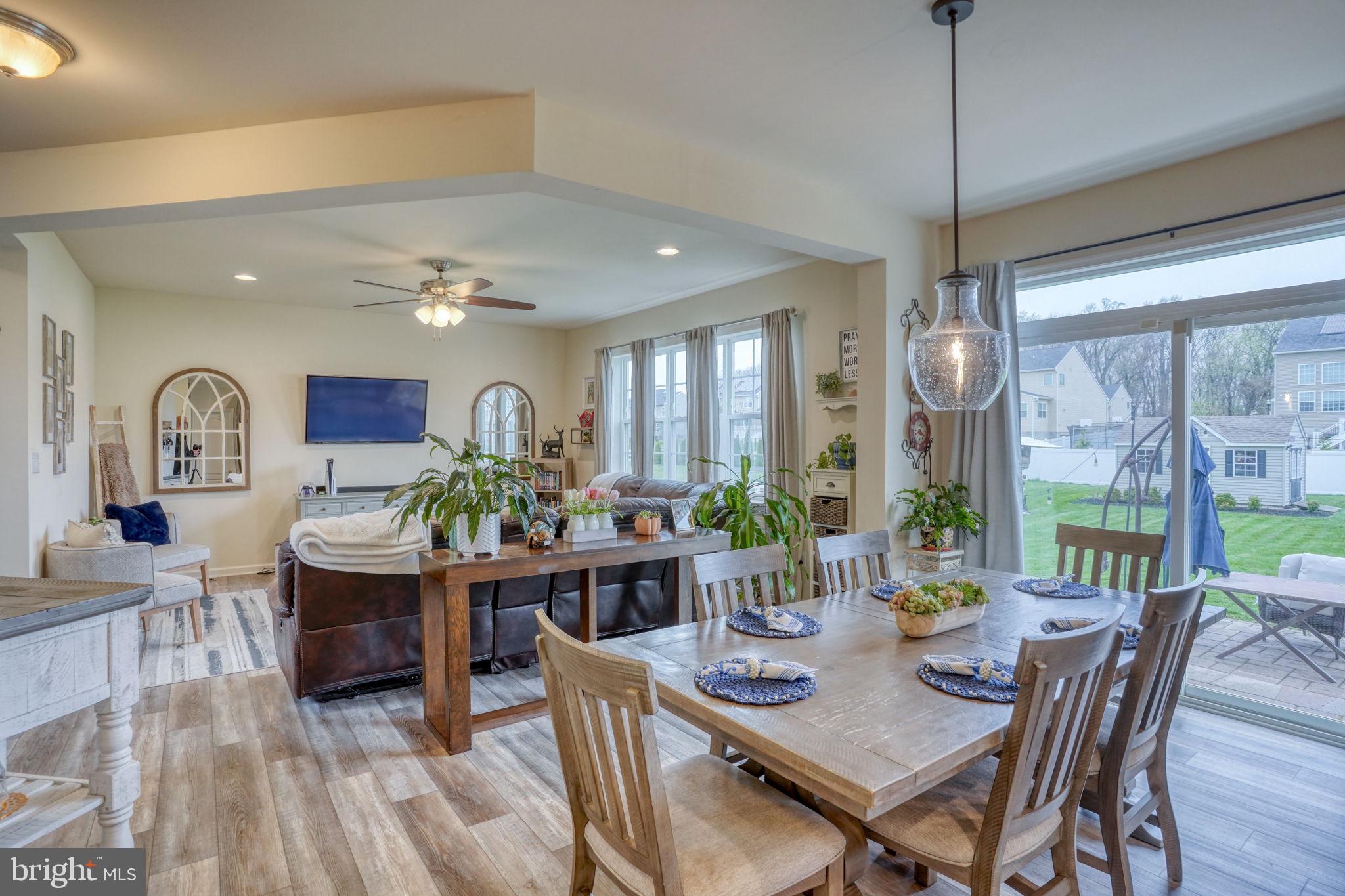 SHANNON COVE - Residential