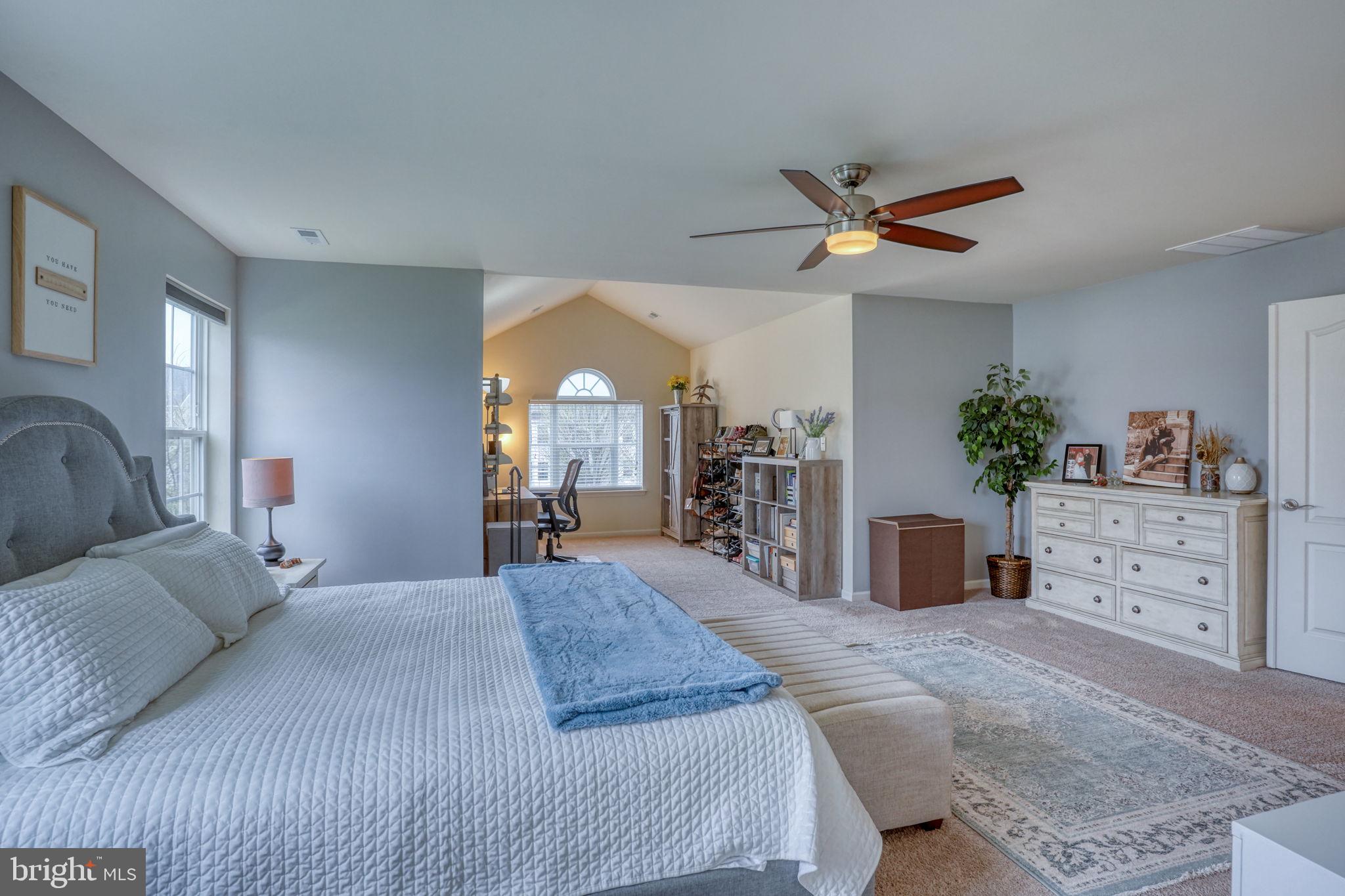 SHANNON COVE - Residential