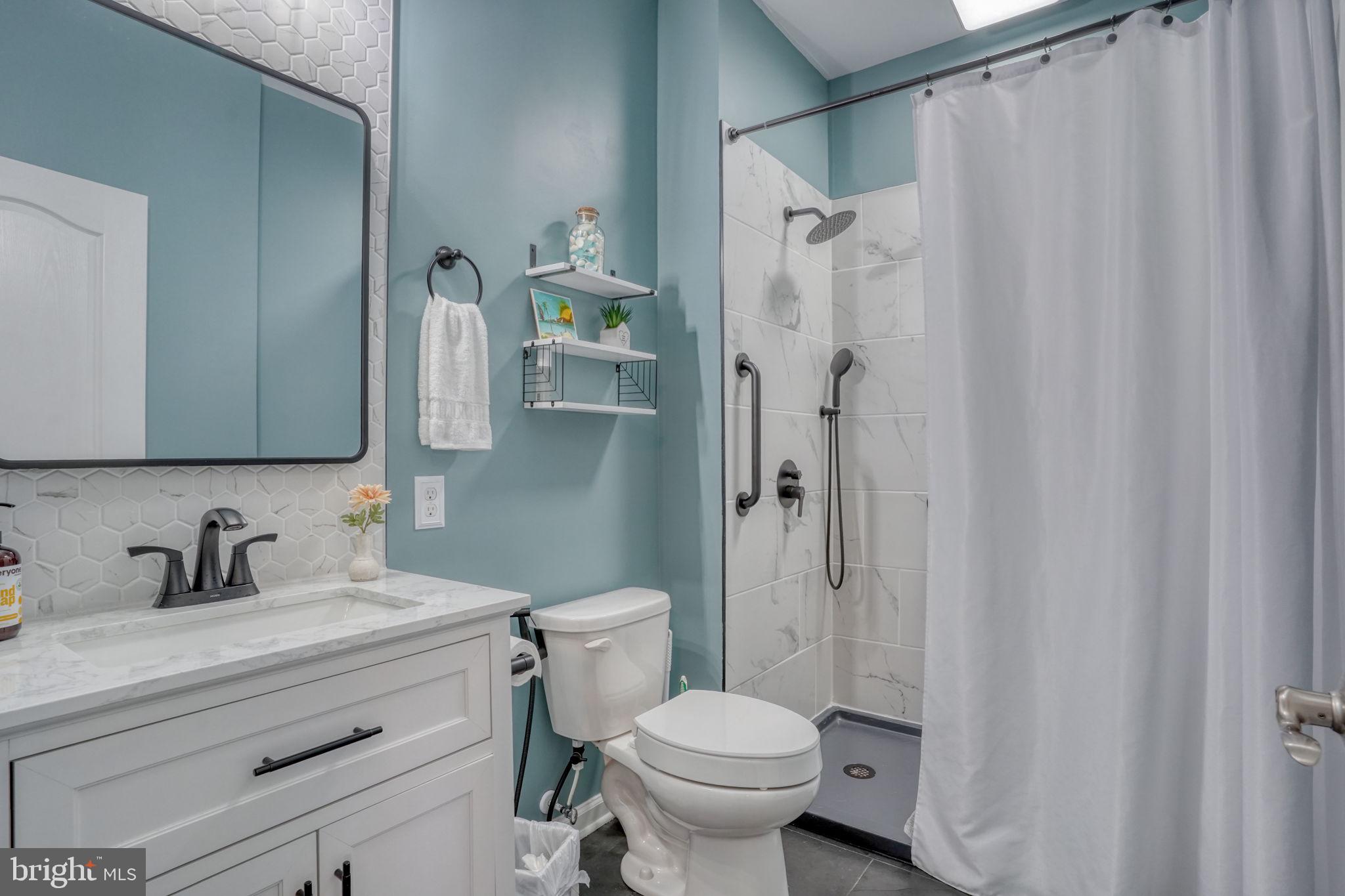 SHANNON COVE - Residential