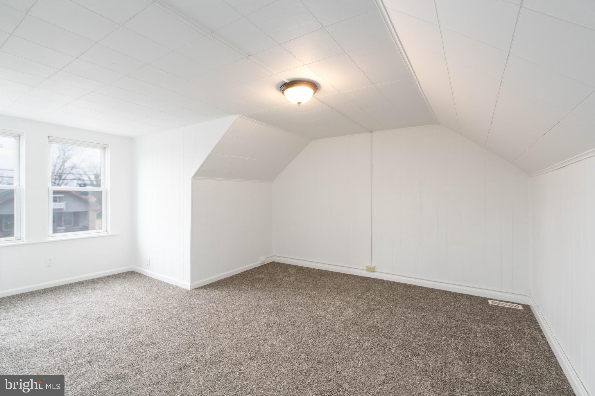 MILLVILLE CITY - Residential