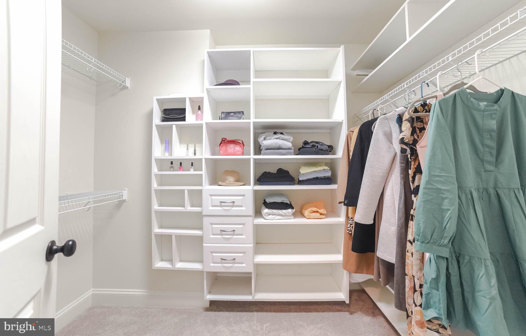 GRANDVIEW HAVEN - Residential