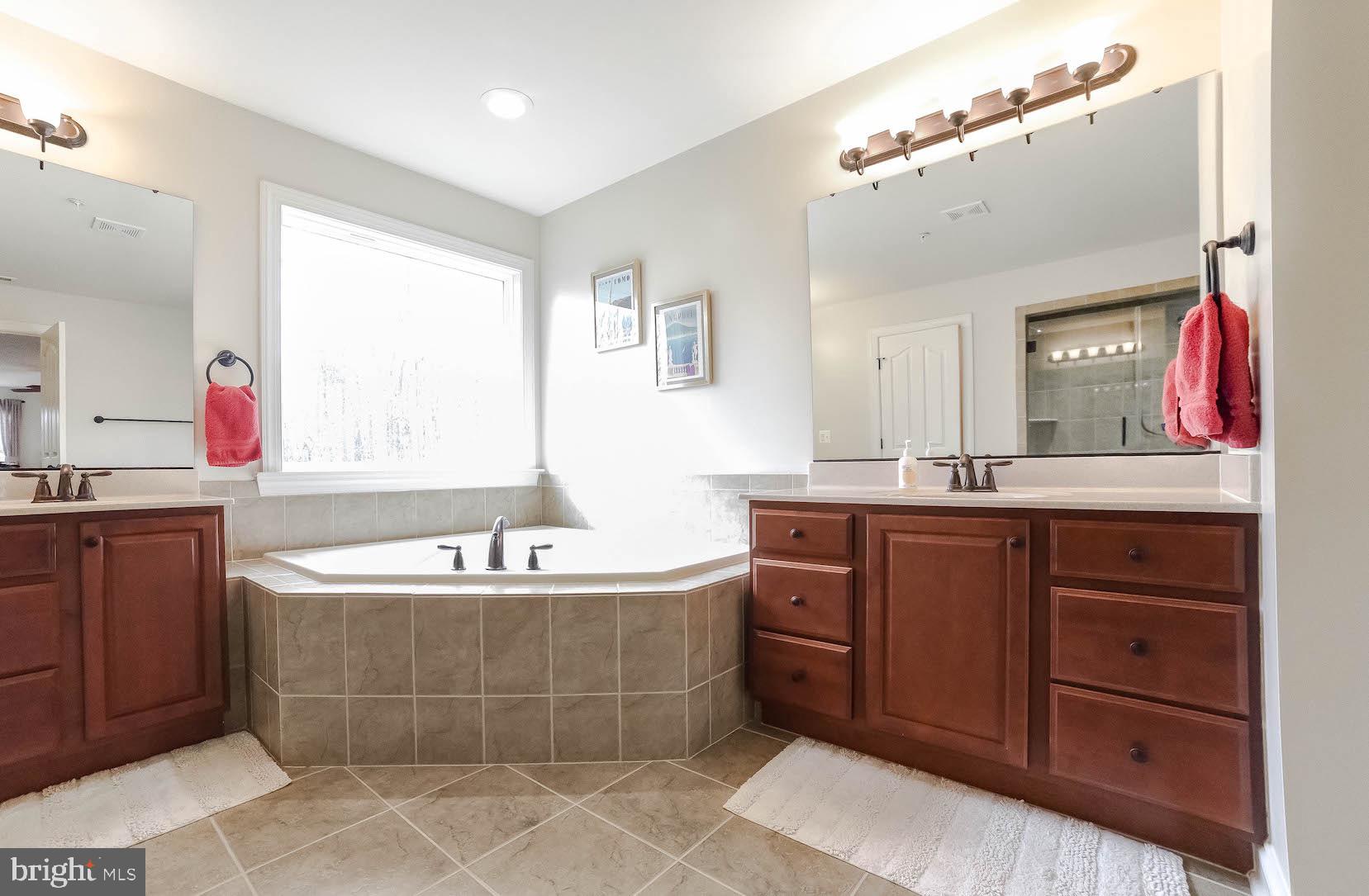 GRANDVIEW HAVEN - Residential