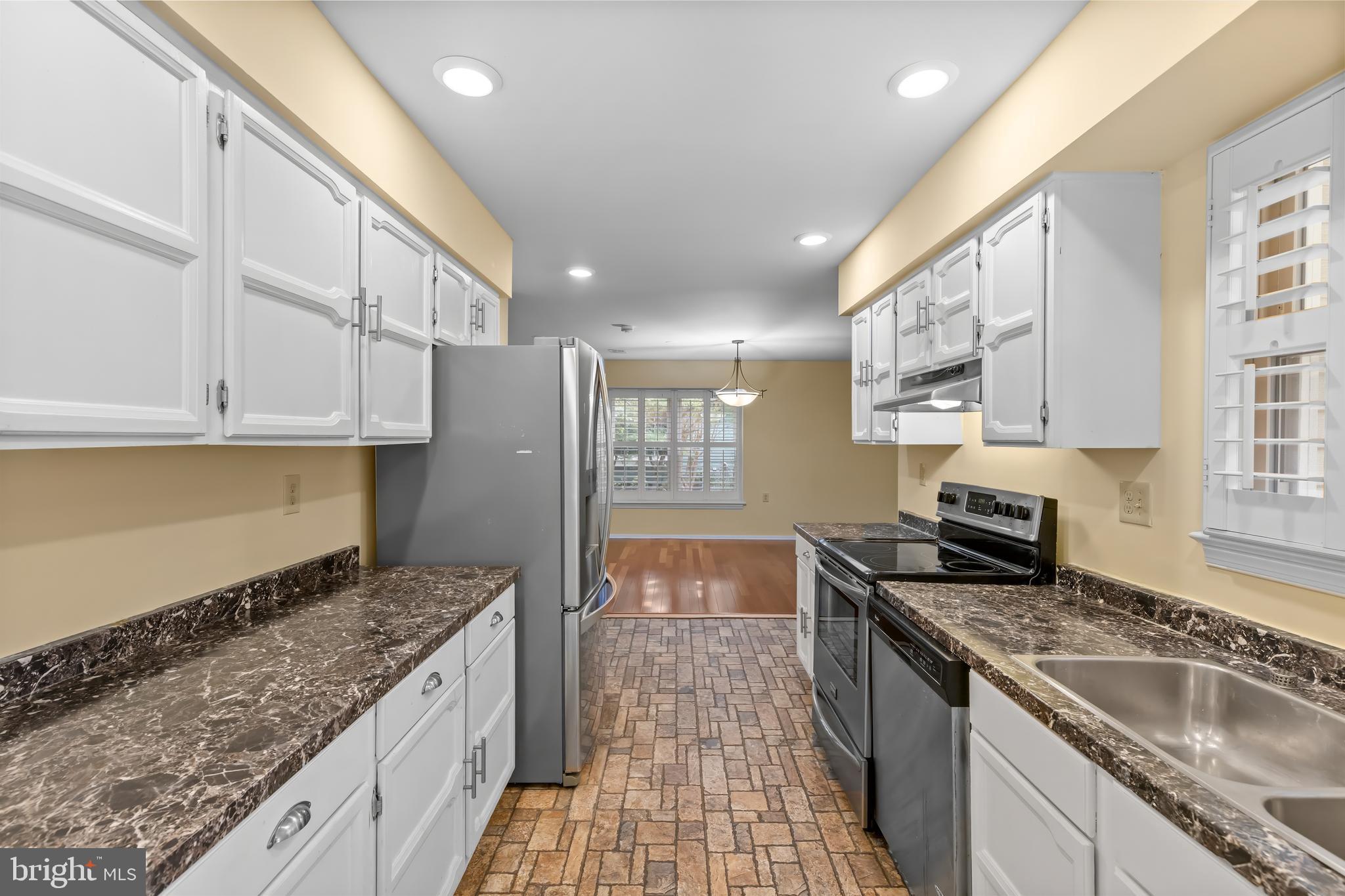 HERITAGE HARBOUR - Residential