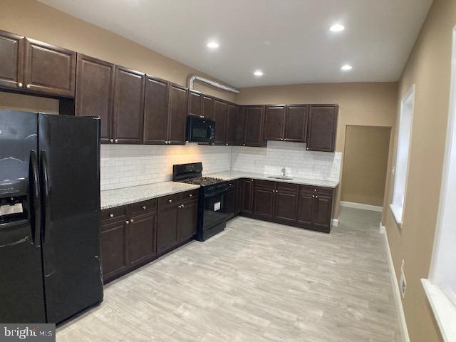INVESTOR SPECIAL!!
CASH FLOW PROPERTY RENTED $1,770 PER MONTH + Tenant pays All Utilities UNTIL MARCH 14, 2026!
VERY LARGE 5 bed 2 full bath - 3 story PLUS basement residence!!
Property was fully renovated in 2021 with all new Electrical, Plumbing, HVAC etc.
VERY LARGE Kitchen with TONS of granite countertop space as well as oak cabinets!!
HIGH CEILING HEIGHT Throughout!!
Washer, Dryer & Laundry sink are in the rear of the 1st floor right off the kitchen!
Full un-finished basement with LOTS of SPACE for storage!
2 Thermostat controls for multiple temperature control per floor of home!!
PLENTY of closet space in all 5 bedrooms with lighting control in each closet!!
Property is in GREAT CONDITION!!