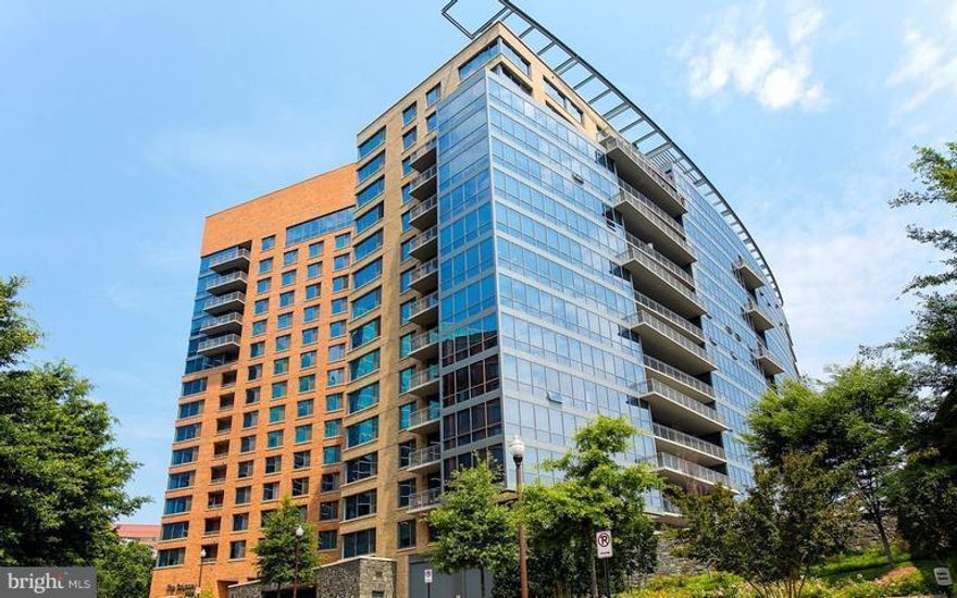 The Million Dollar View! SEE VIRTUAL TOUR! Floor to ceiling windows & Spacious Balcony (252 sqft) enjoy Breath-taking views of Potomac River & DC Monuments facing East! SS appliances, Granite counters in kitchen. Penthouse Level Club w/Outdoor Rooftop swimming Pool and Terrace, Pool Lounge, State of the Art Fitness Center. ONE BLOCK TO COURTHOUSE METRO. Total Sqft of 1187 includes balcony