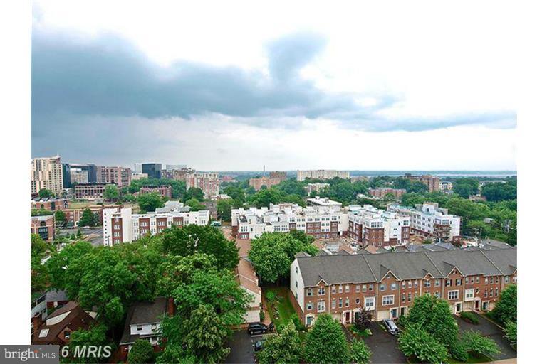 ODYSSEY - Residential Lease