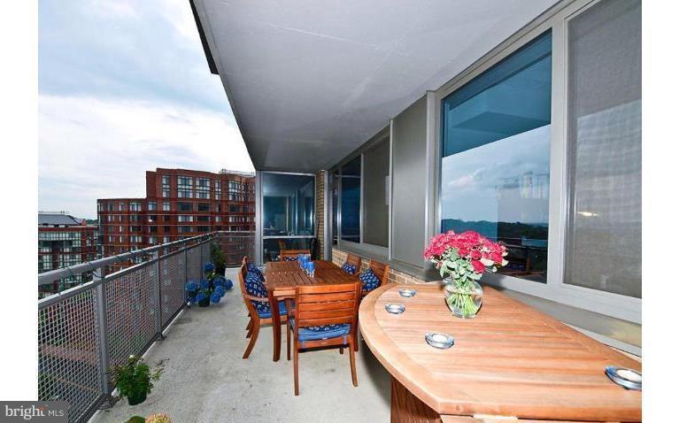 ODYSSEY - Residential Lease