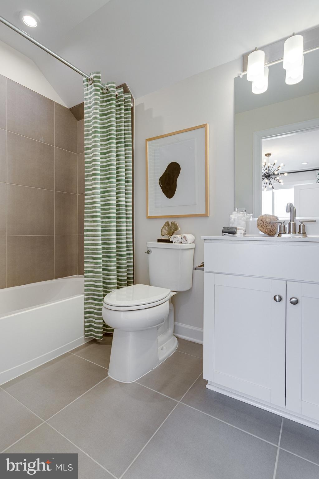 NORTH HILL - Residential