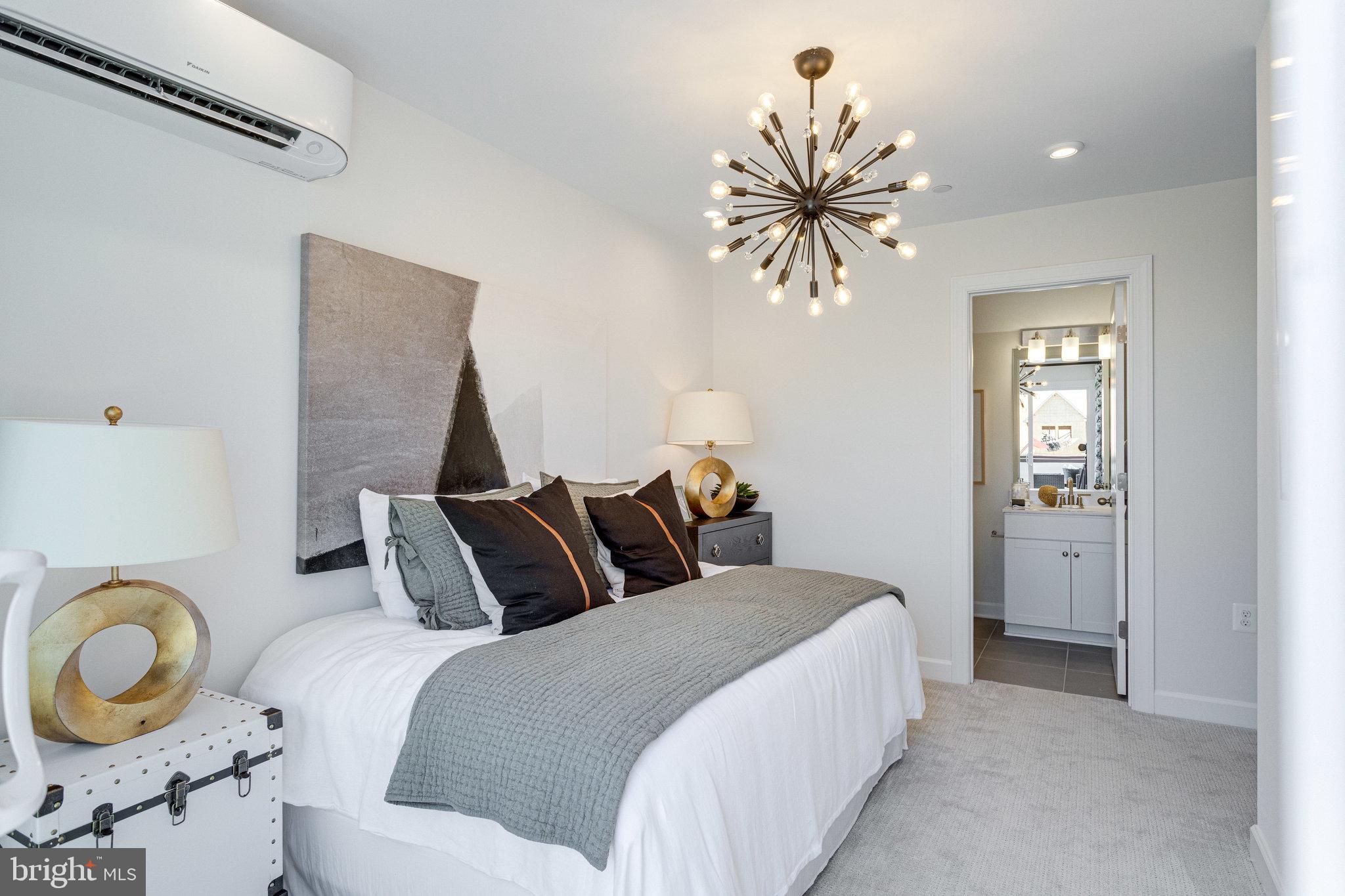 NORTH HILL - Residential