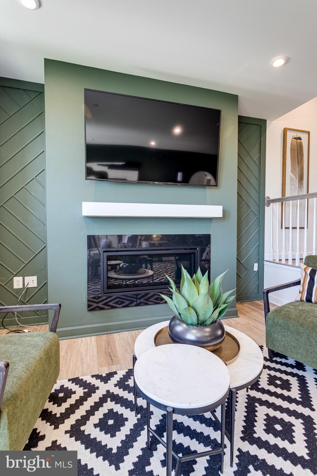 NORTH HILL - Residential